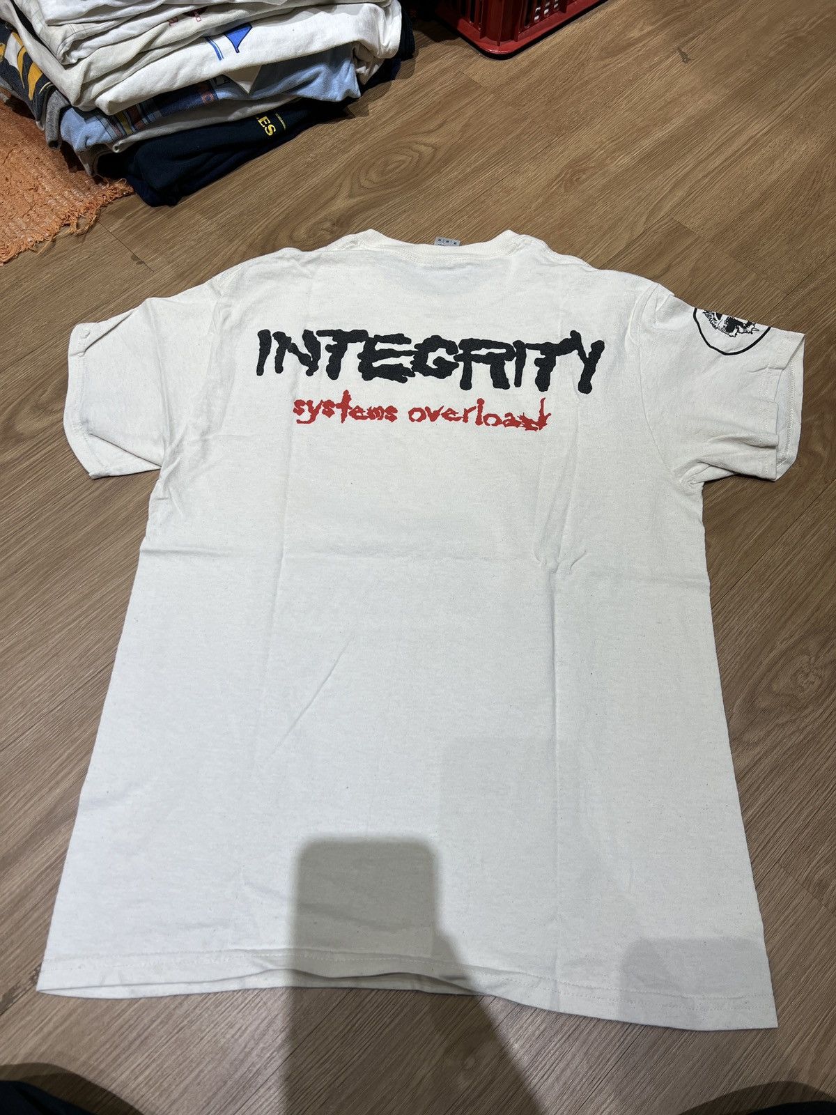 Band Tees Integrity hardcore systems overload tshirt tee Size US M / EU 48-50 / 2 - 4 Thumbnail