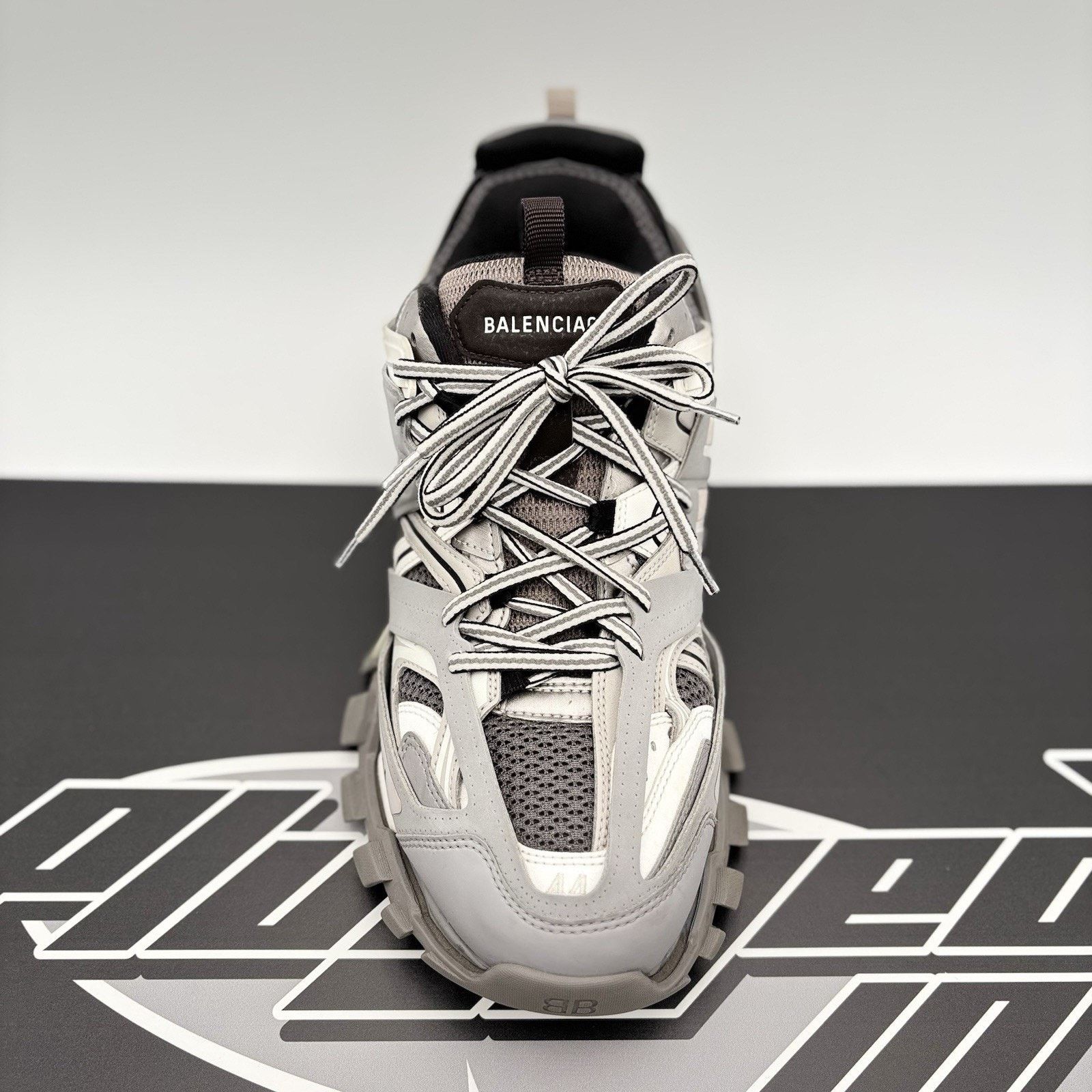 Balenciaga Balenciaga Track Sneaker ' Silver, Grey ' | GREAT COND! Size US 11 / EU 44 - 5 Thumbnail