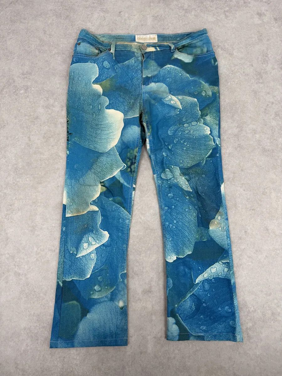 Roberto Cavalli 2000s Roberto Cavalli Blue Wet Leaves Print Pants Size 26" / US 2 / IT 38 - 1 Thumbnail