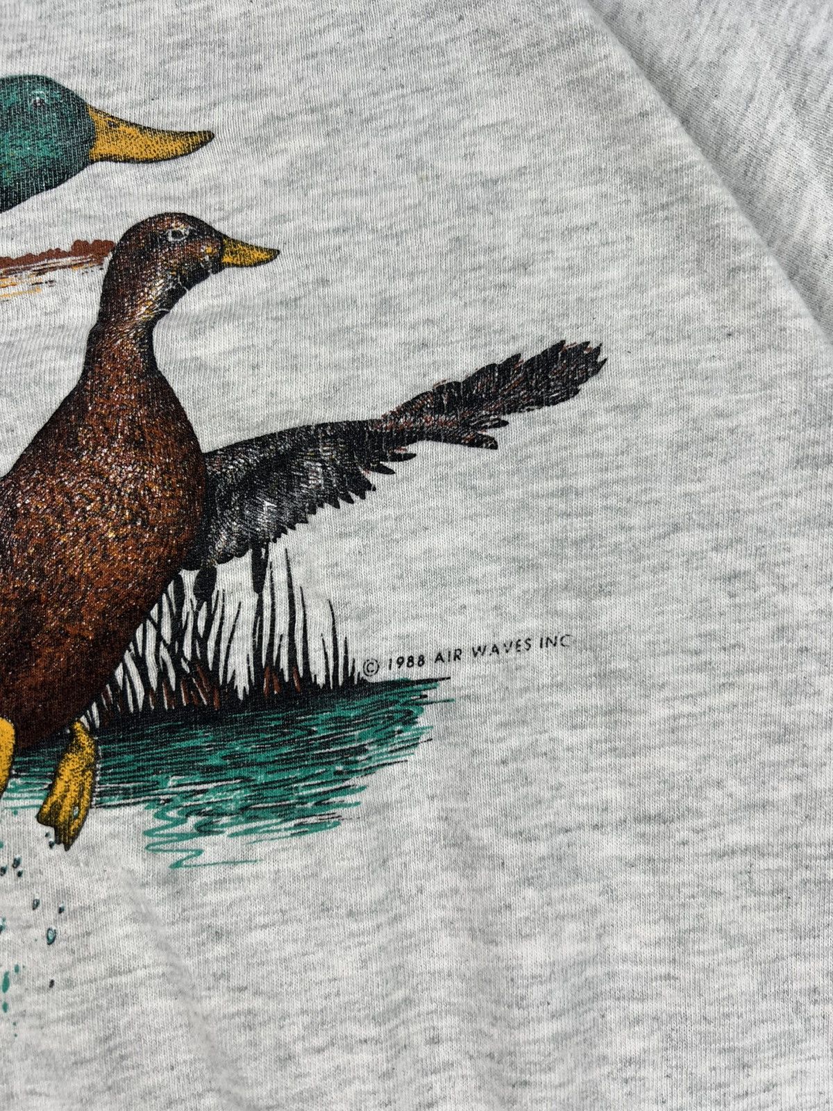Fruit Of The Loom USA Nature Air Waves 1988 Birds Ducks Vintage Tee Shirt Size US L / EU 52-54 / 3 - 6 Thumbnail