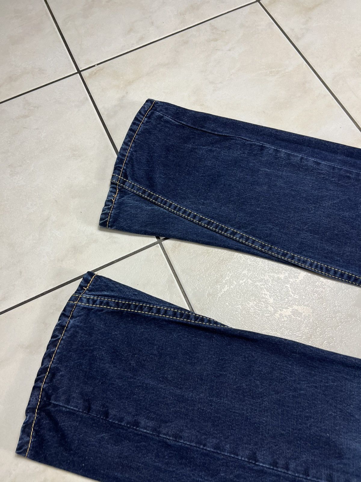 Levi's Vintage Levi’s 907 flared navy denim y2k jeans pants bootcut Size US 29 - 10 Thumbnail