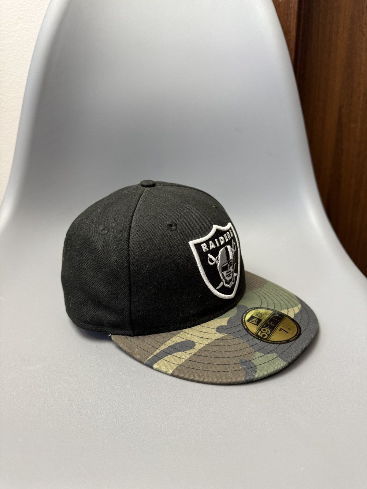 NFL Vintage Los Angeles Raiders Snapback Hat Size ONE SIZE - 3 Thumbnail
