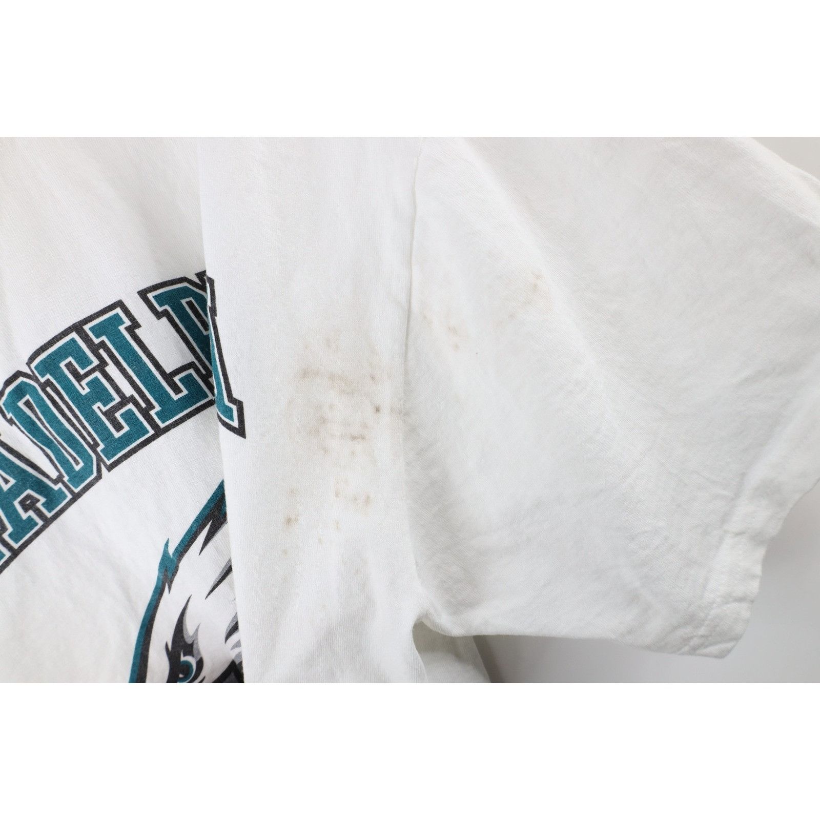 Vintage Vintage 90s Spell Out Philadelphia Eagles Football T-Shirt Size US XL / EU 56 / 4 - 5 Thumbnail