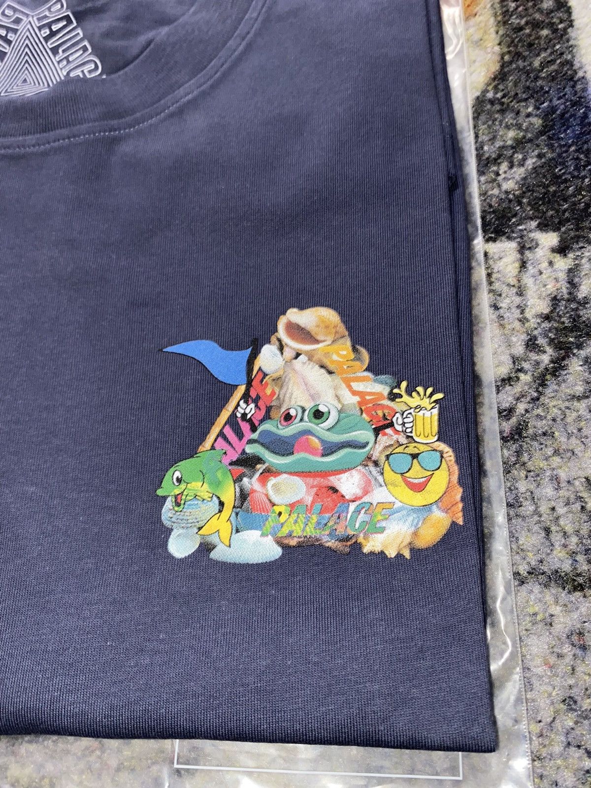 Palace Palace P Sea Tri Ferg T-Shirt Size US XXL / EU 58 / 5 - 2 Thumbnail