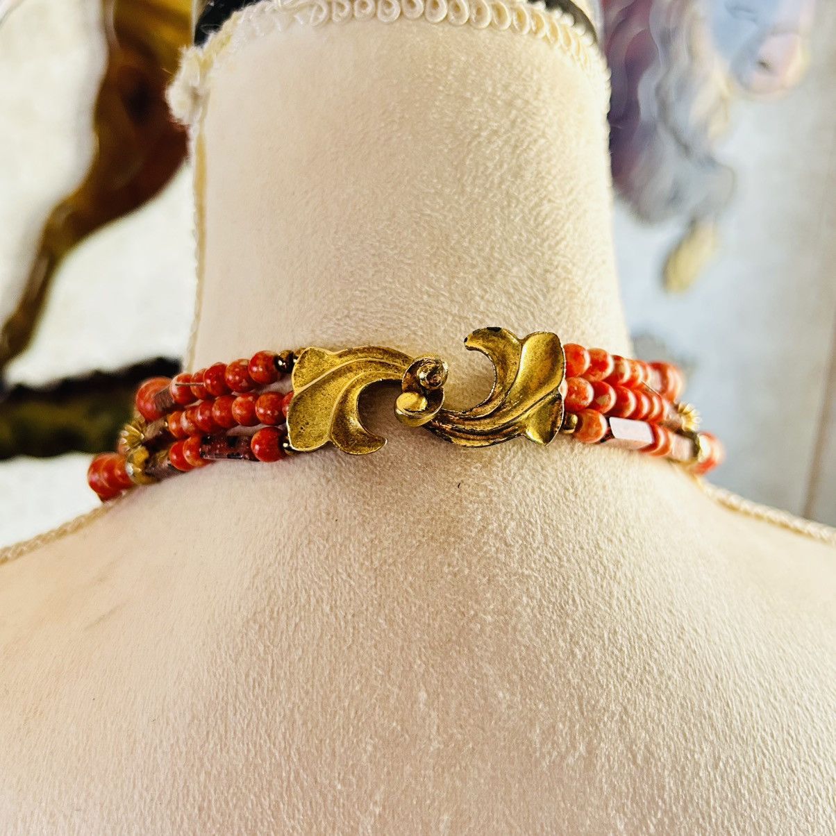 Vintage Vintage Joy S triple strand beaded necklace Size ONE SIZE - 4 Thumbnail