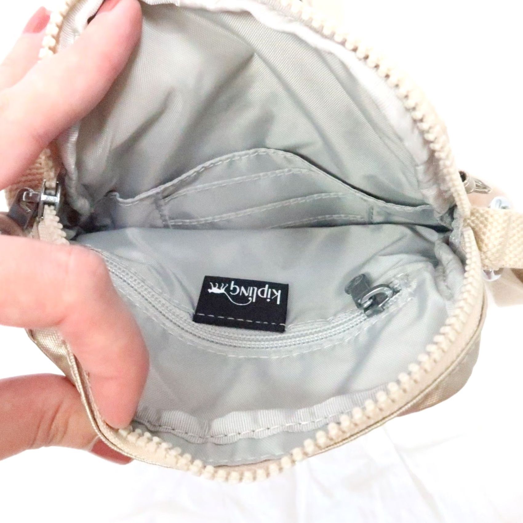Vintage Kipling Crossbody Bag Gold Nylon Small Women Zip Purse w/ Gorilla Charm Keychain Size ONE SIZE - 6 Thumbnail
