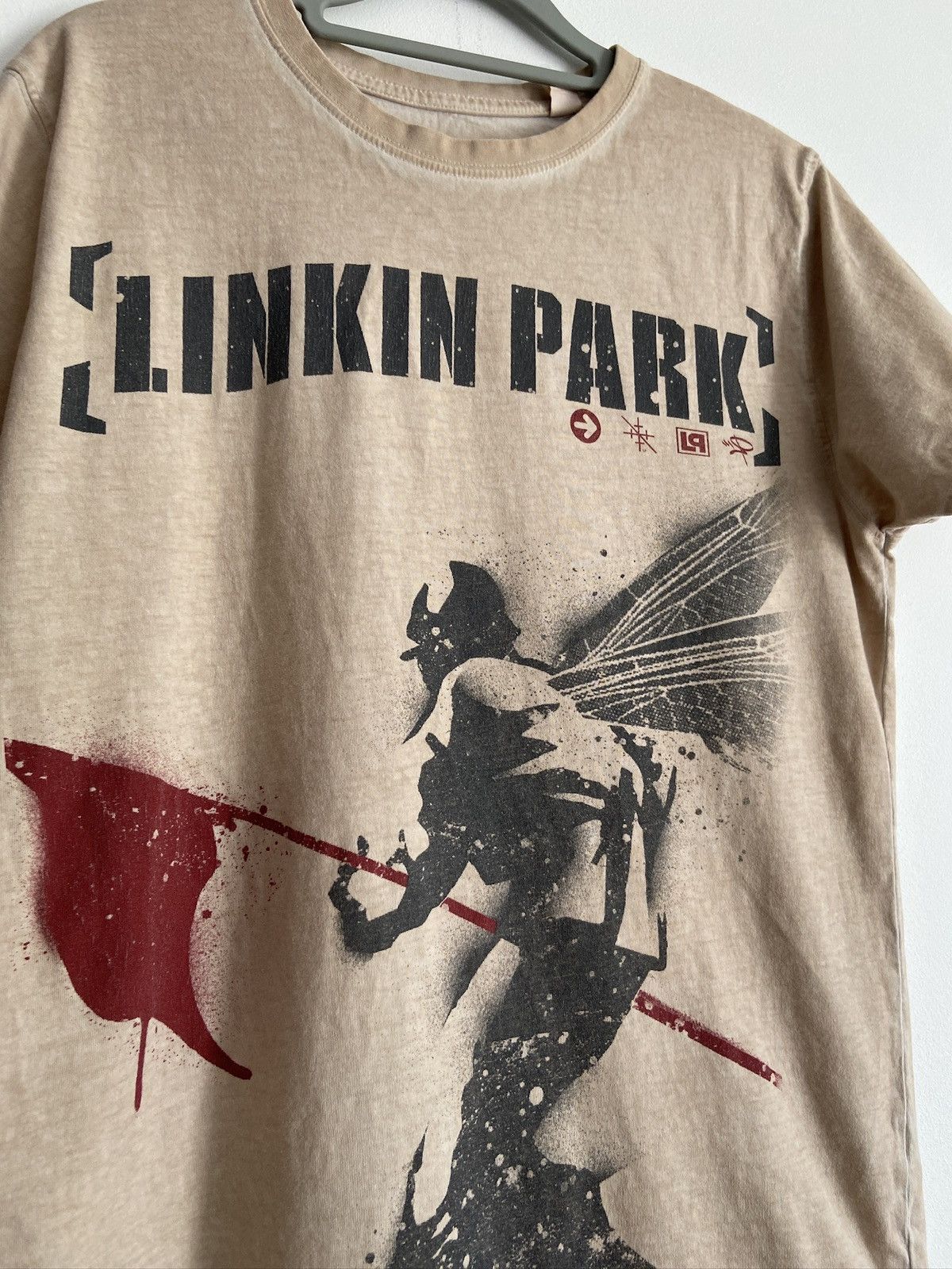 Band Tees Linkin Park Hybrid Theory oap vintage 2020 licence Band Tee Size US S / EU 44-46 / 1 - 2 Thumbnail