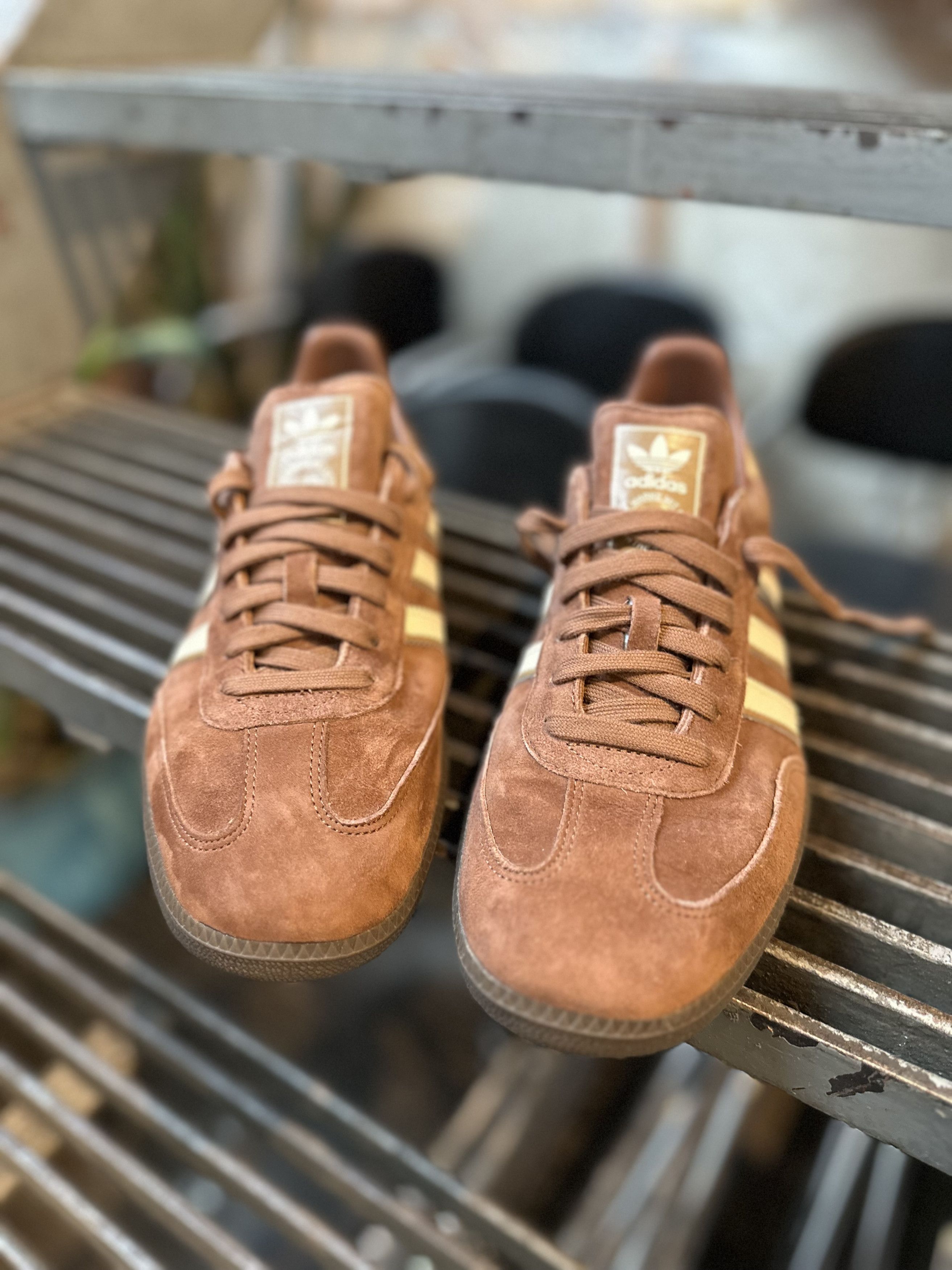 Adidas ADIDAS Samba Preloved Brown size 10.5 Size US 10.5 / EU 43-44 - 2 Thumbnail