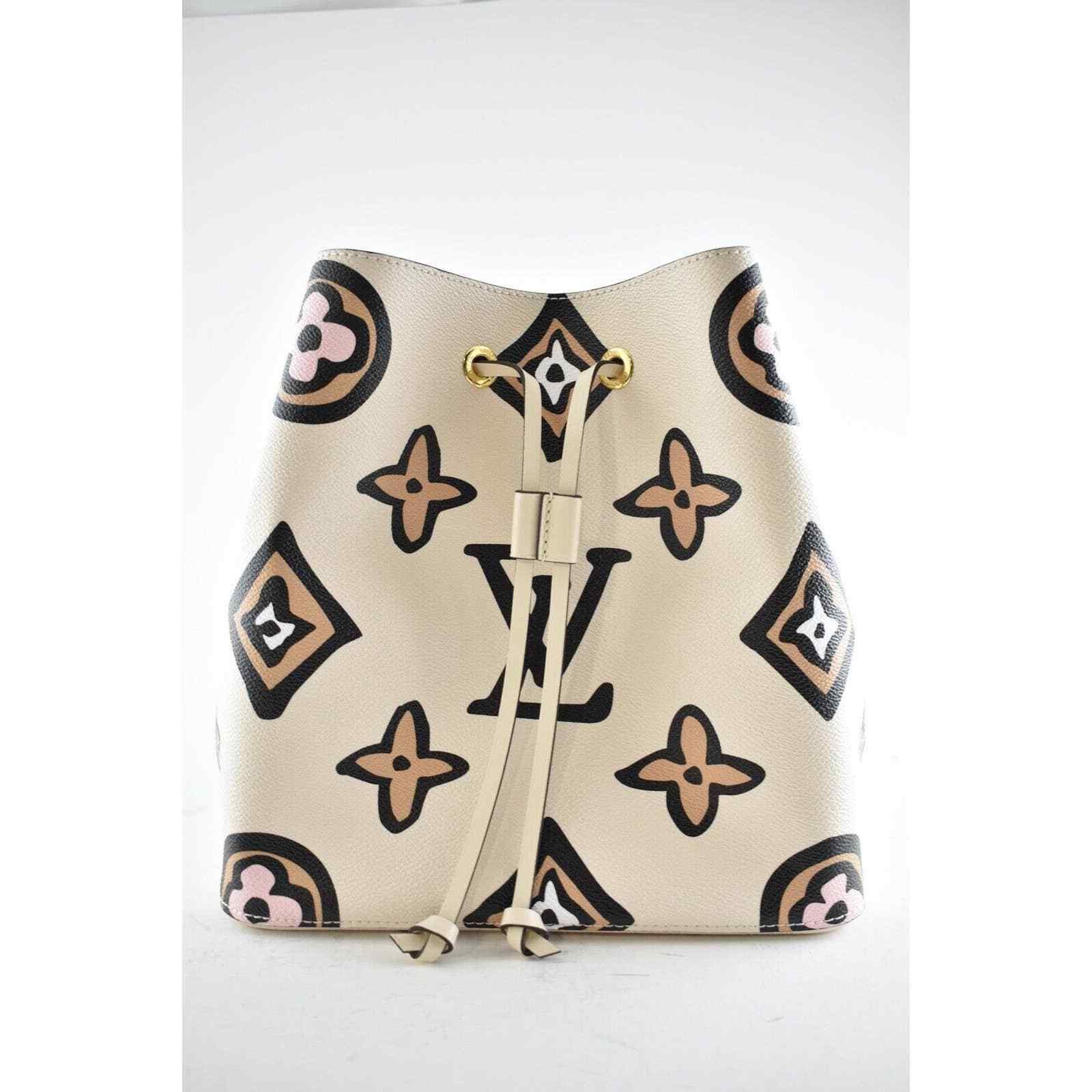Louis Vuitton Louis Vuitton MM Cream Monogram Logo Shoulder Crossbody Bag Size ONE SIZE - 2 Thumbnail