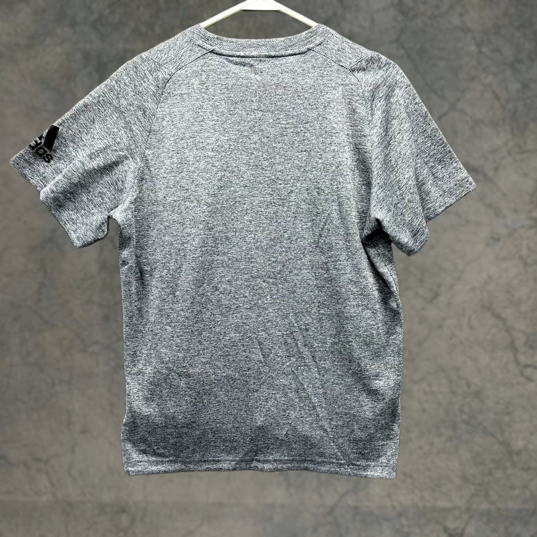 Adidas VINTAGE Adidas Shirt Mens Medium Gray Heather Short Sleeve Athletic Jersey Trefoil Size US M / EU 48-50 / 2 - 1 Thumbnail