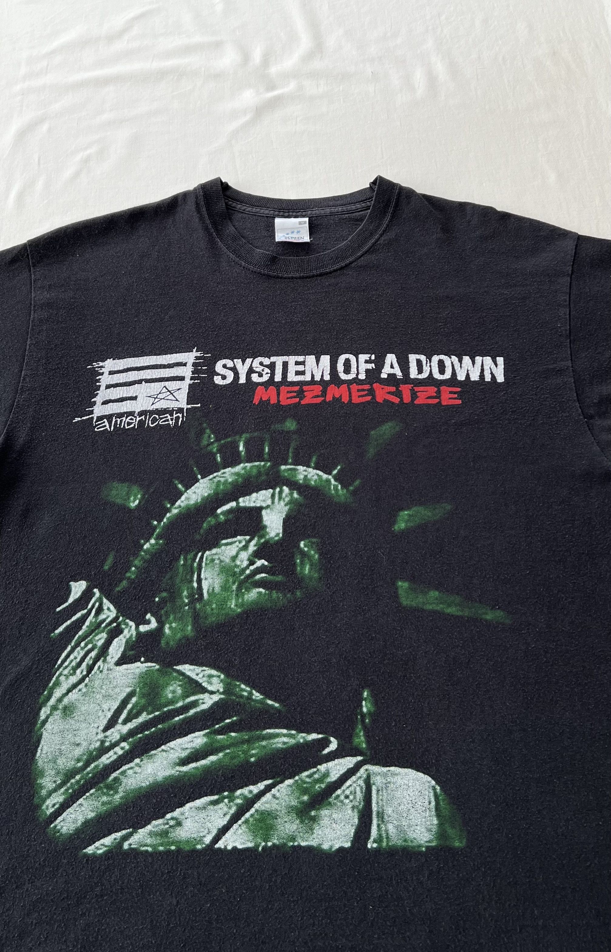 Band Tees Vintage 2000s System of a Down Mezmerize Black T-shirt Size US M / EU 48-50 / 2 - 5 Thumbnail