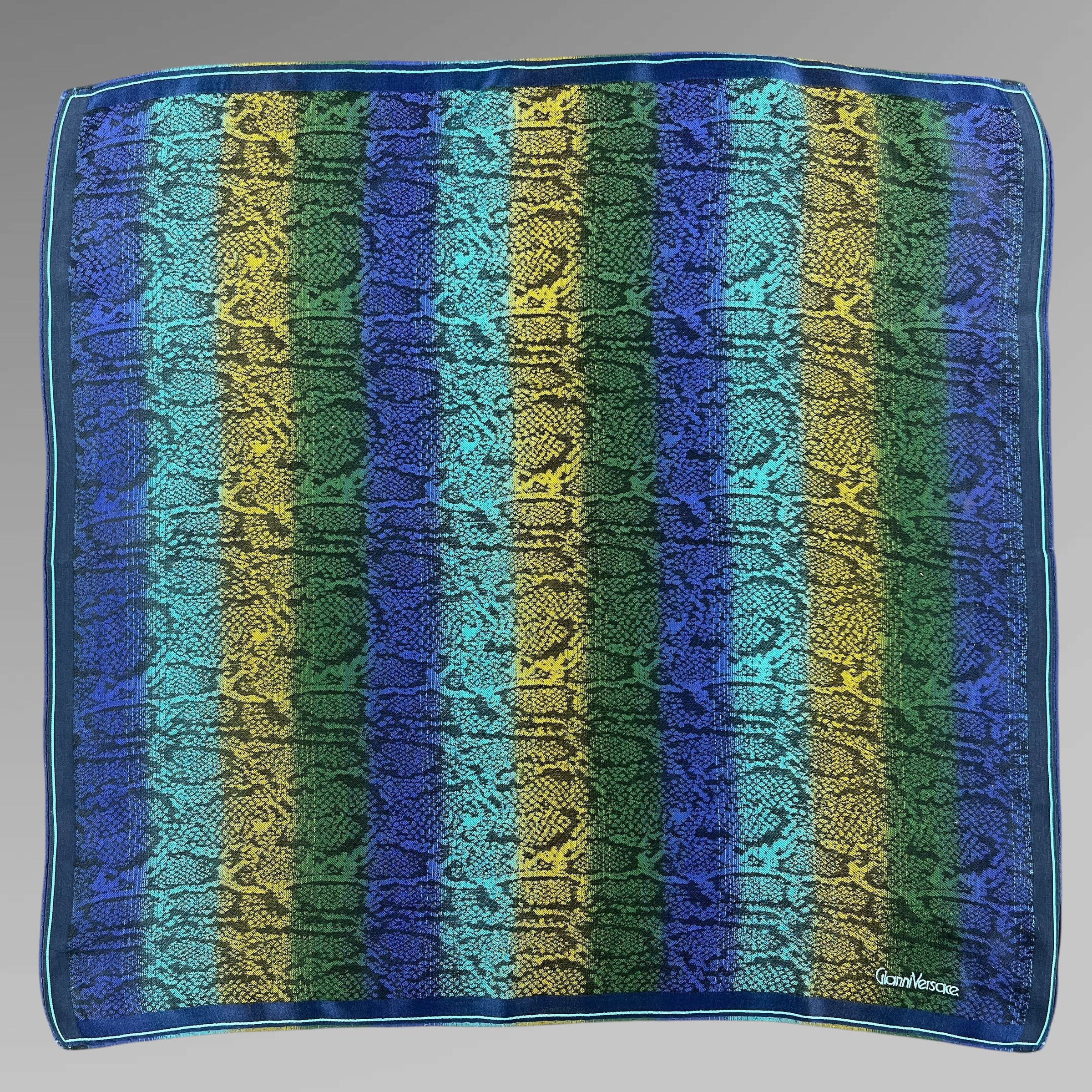 Other Gianni Versace Handkerchief / Bandana / Neckerchief B442 Size ONE SIZE - 2 Thumbnail