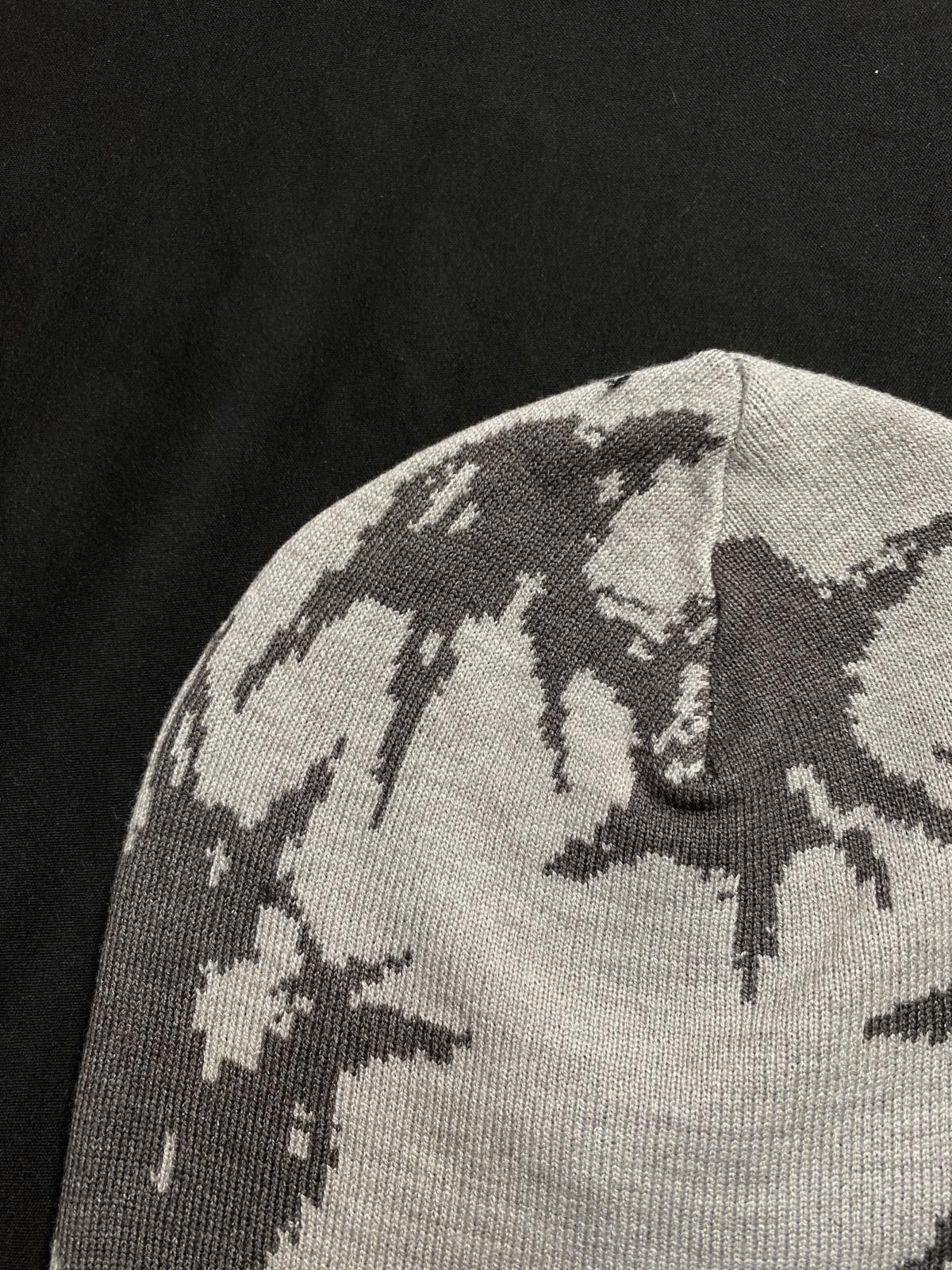 Japanese Brand Deadstock Spike Balls Graphic No Cuff Knit Black Beanie OS Size ONE SIZE - 2 Thumbnail
