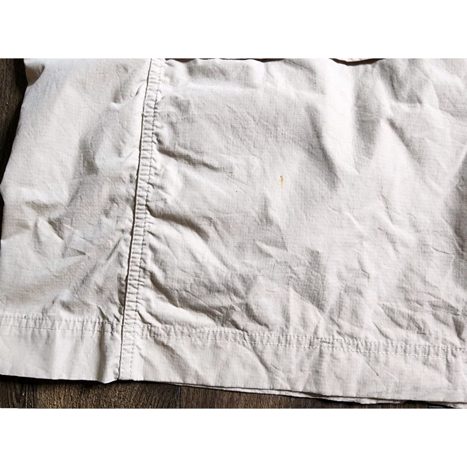 Vintage Outdoor Life Mens XL Vest Khaki Multi Pocket Lightweight Travel Hiking Size US XL / EU 56 / 4 - 8 Thumbnail
