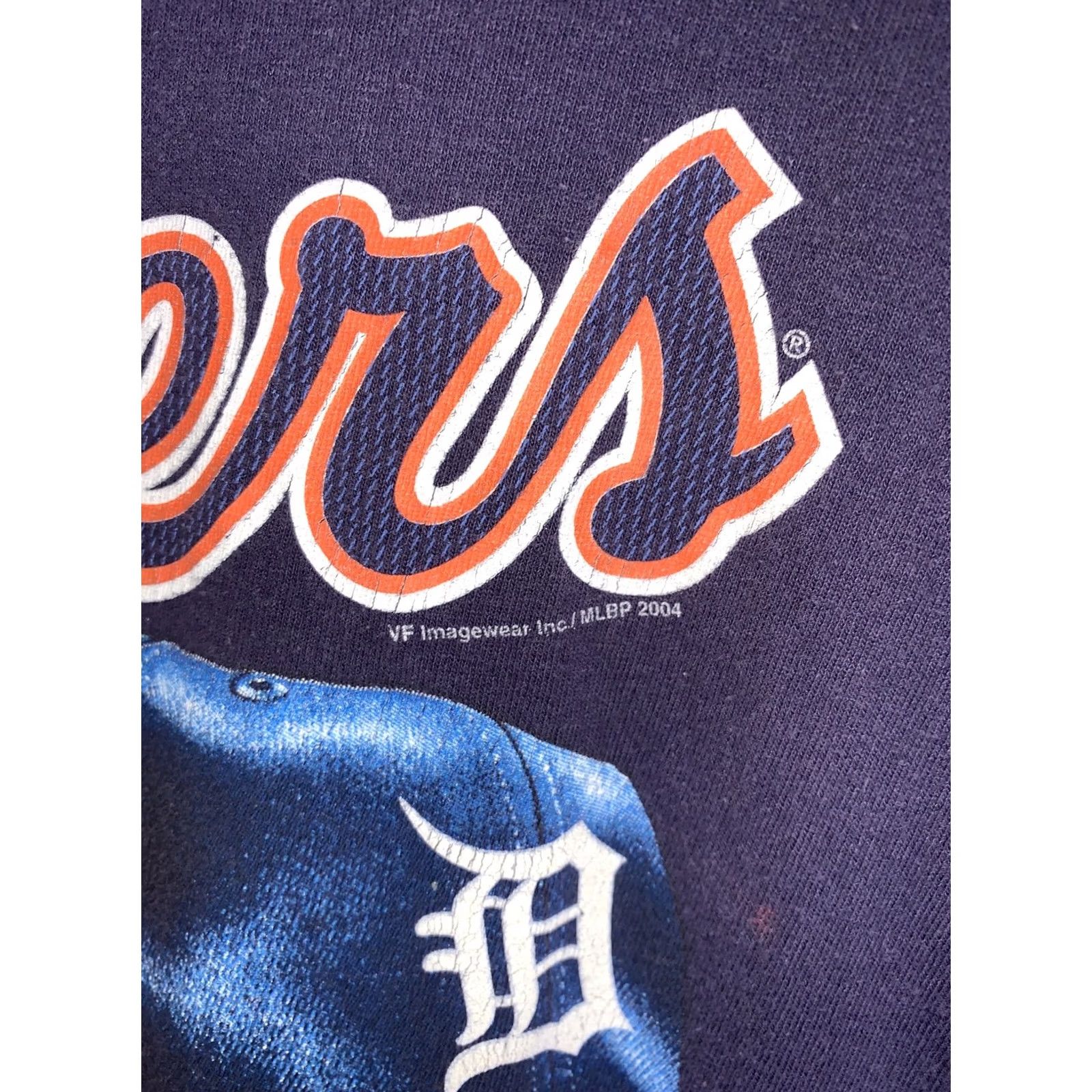 Delta VINTAGE Delta T-Shirt Detroit Tigers Y2K 2004 Weathered Blue 2XL USA Made Mens Short Sleeve Crew Neck Graphic Size US XXL / EU 58 / 5 - 3 Thumbnail