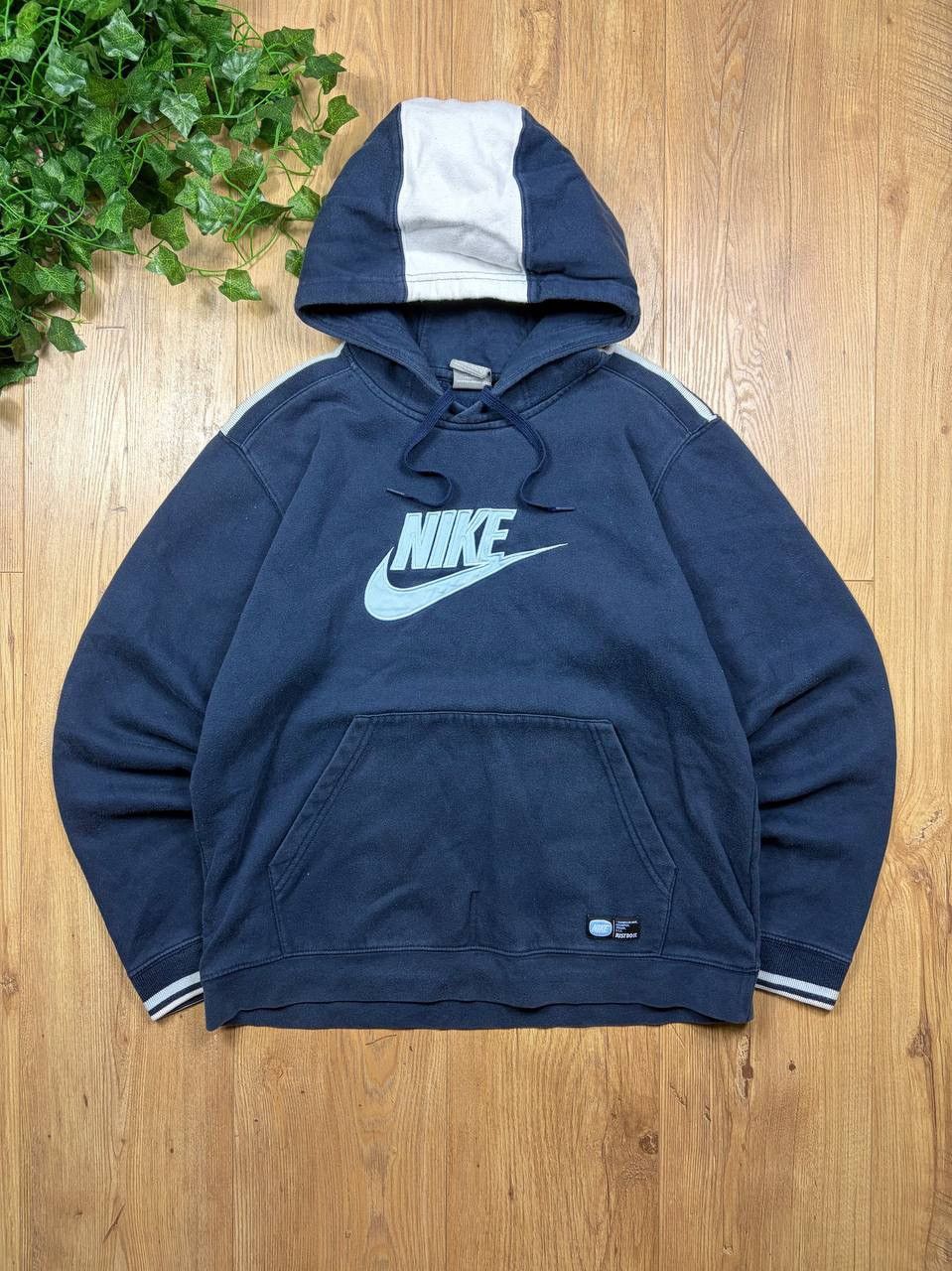 Nike 00’s NIKE SPELLOUT SWOOSH HOODIE Y2K Size US M / EU 48-50 / 2 - 1 Thumbnail