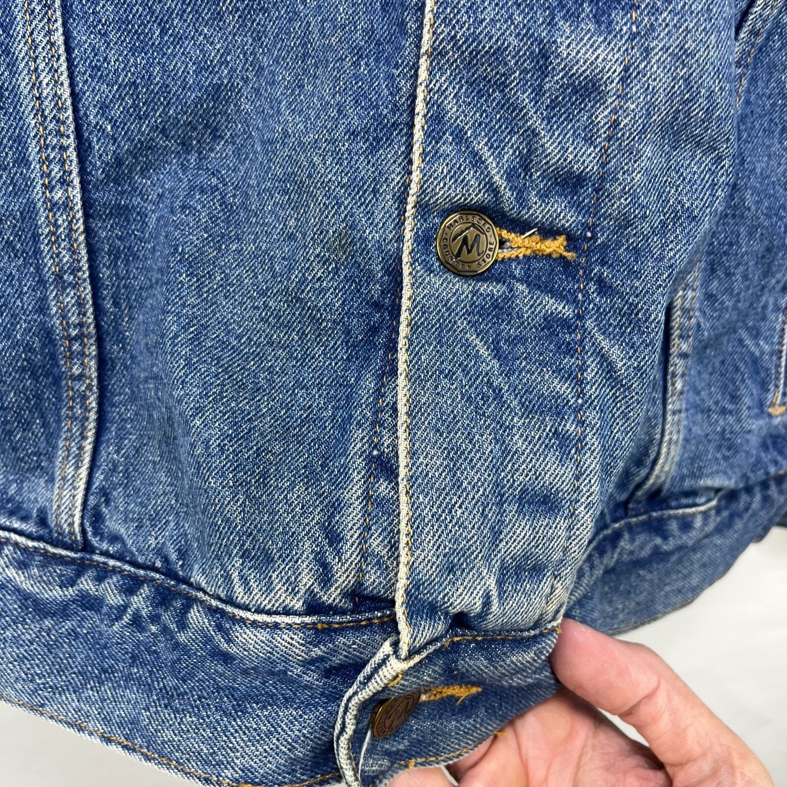 Vintage Vintage Marlboro Country Denim Leather Collar Jacket Medium Size US M / EU 48-50 / 2 - 5 Thumbnail