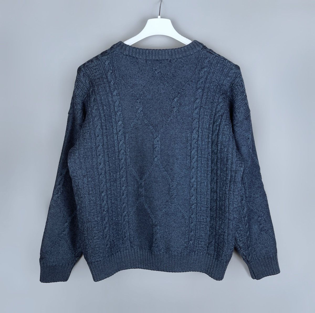 Burberry Vintage Burberry Wool Embroidered Logo Crew Knit Sweater L Size US L / EU 52-54 / 3 - 4 Thumbnail