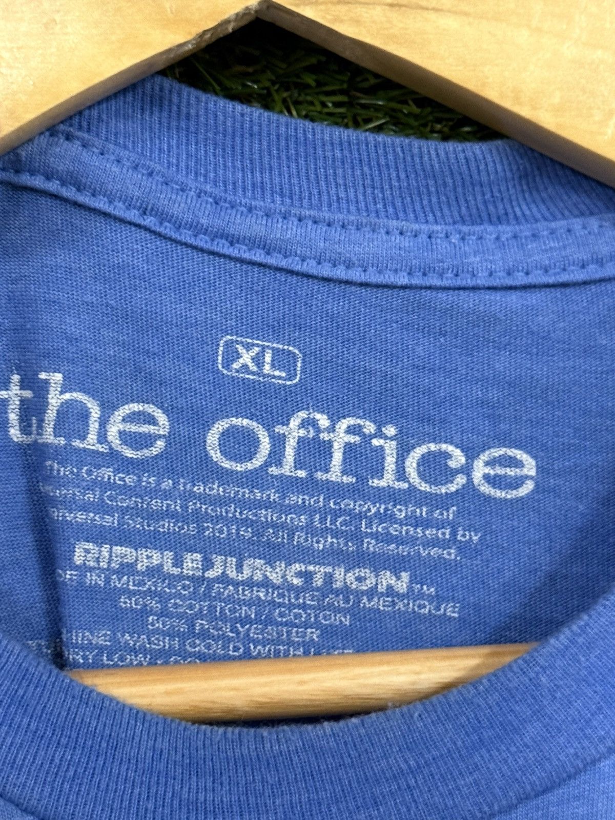 Vintage Dunder Mifflin Paper The Office Company Store Logo Tee XL Size US XL / EU 56 / 4 - 4 Thumbnail