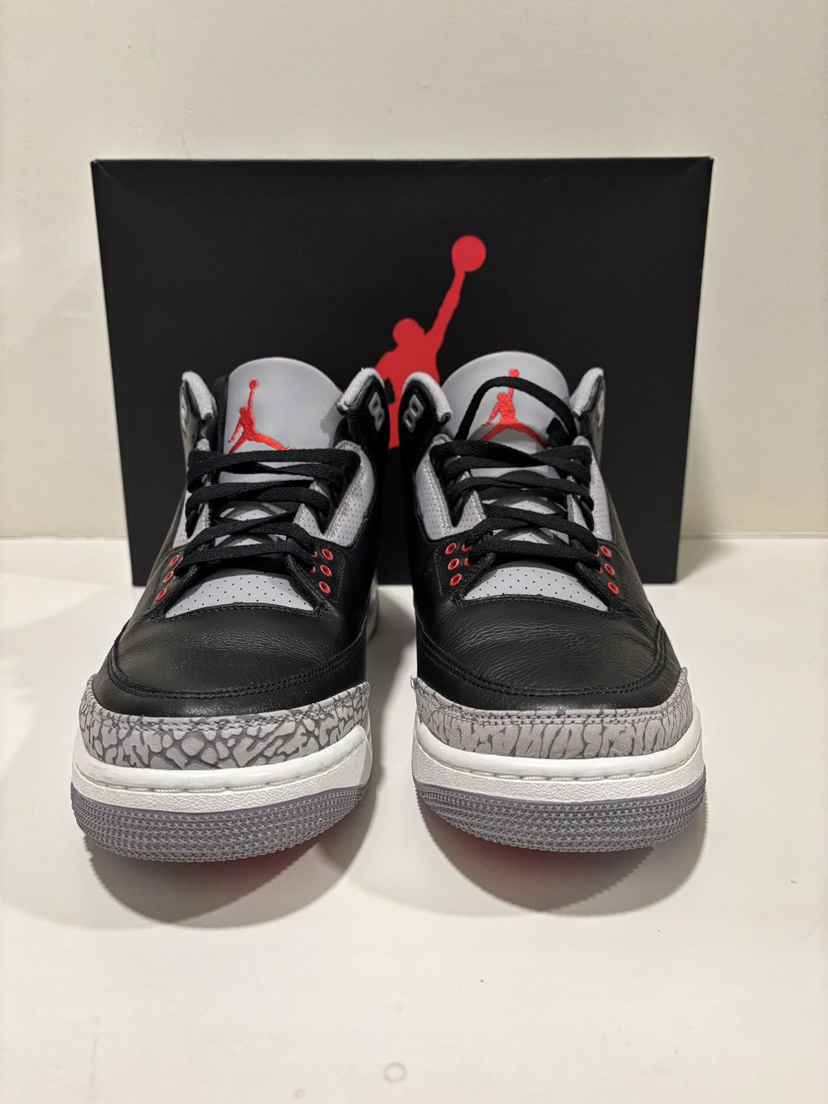 Jordan Brand Jordan 3 Retro OG Black Cement (2024) Size US 12 / EU 45 - 4 Thumbnail
