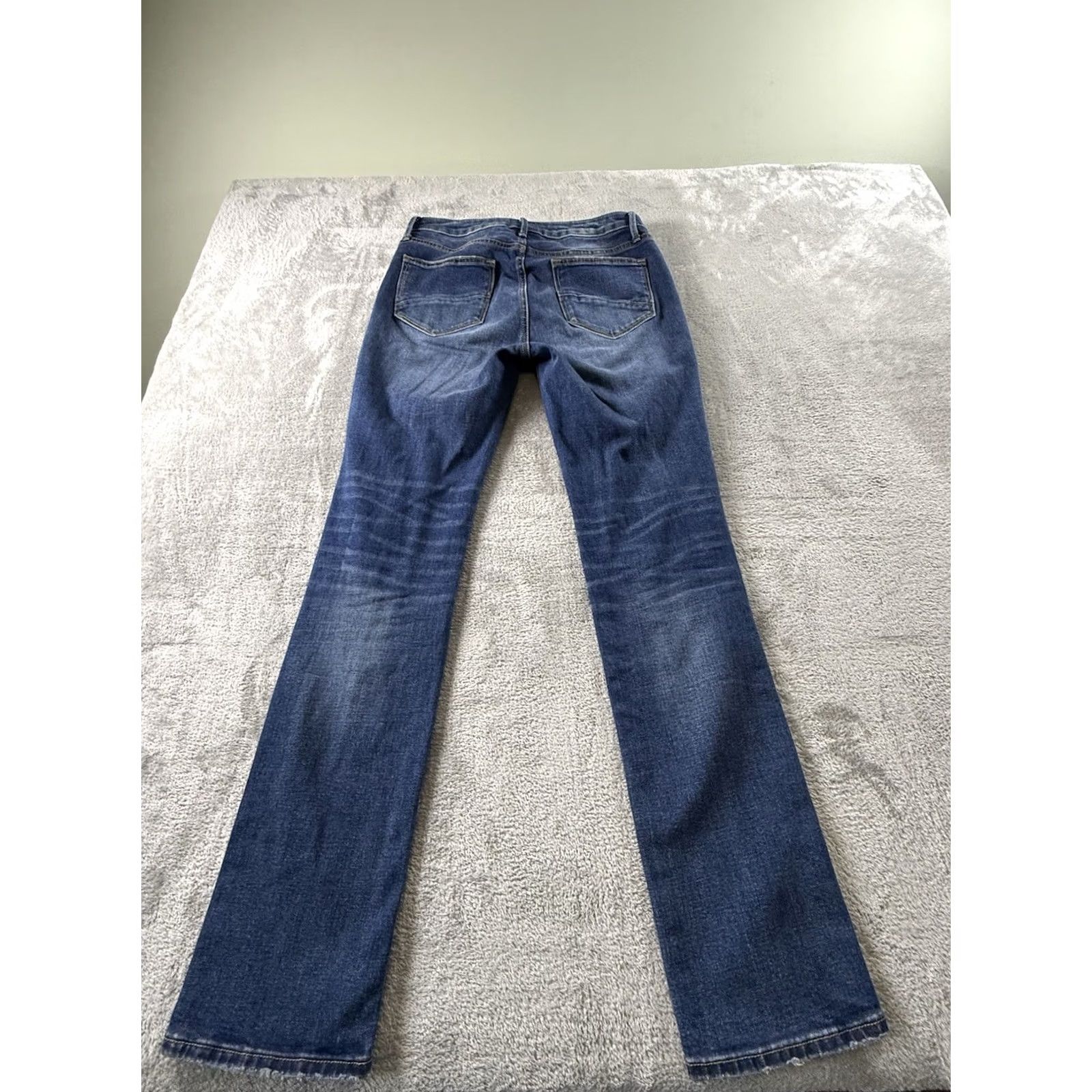 Vintage Driftwood Women's Jean 28 High Rise Distressed Flower Classic Hippie Boho Blue Cotton Blend Denim Size 28" / US 6 / IT 42 - 8 Thumbnail
