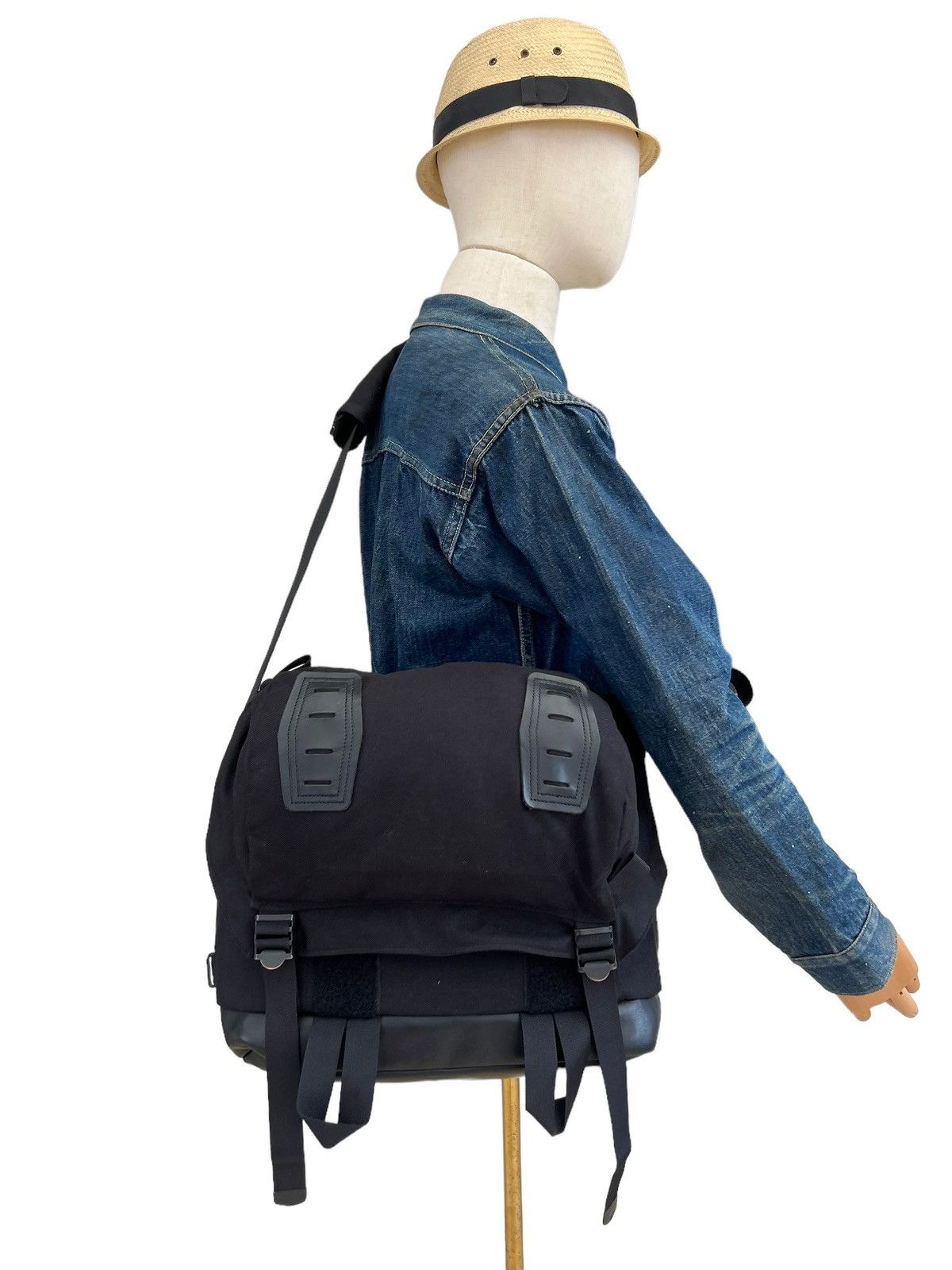 image of Japan Hybrid Leather Cotton Large Messenger Bag in Black, Men's
