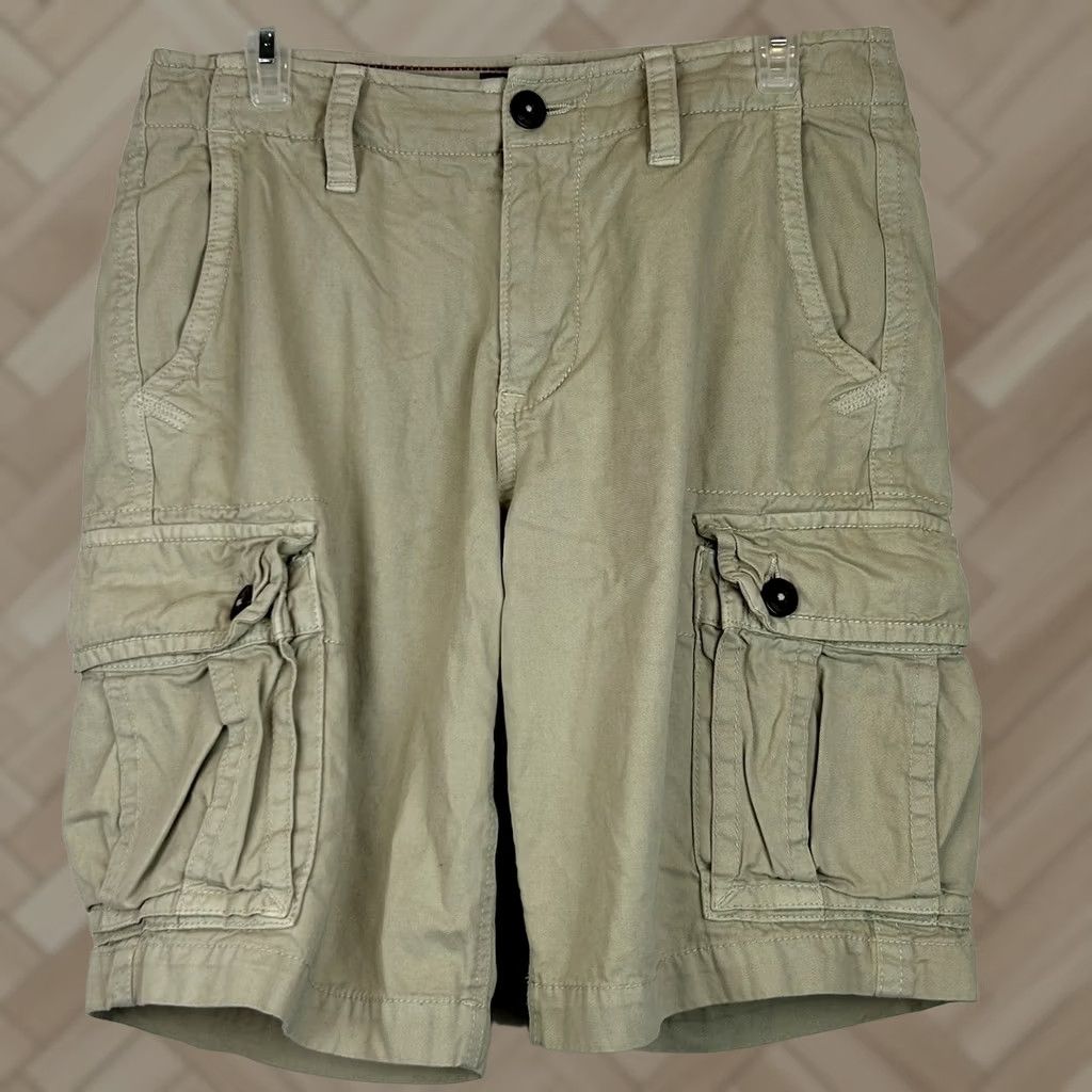 American Eagle Outfitters American Eagle Shorts Mens 30 Classic Cargo Y2K Pockets Khaki Beige Size US 30 / EU 46 - 1 Thumbnail