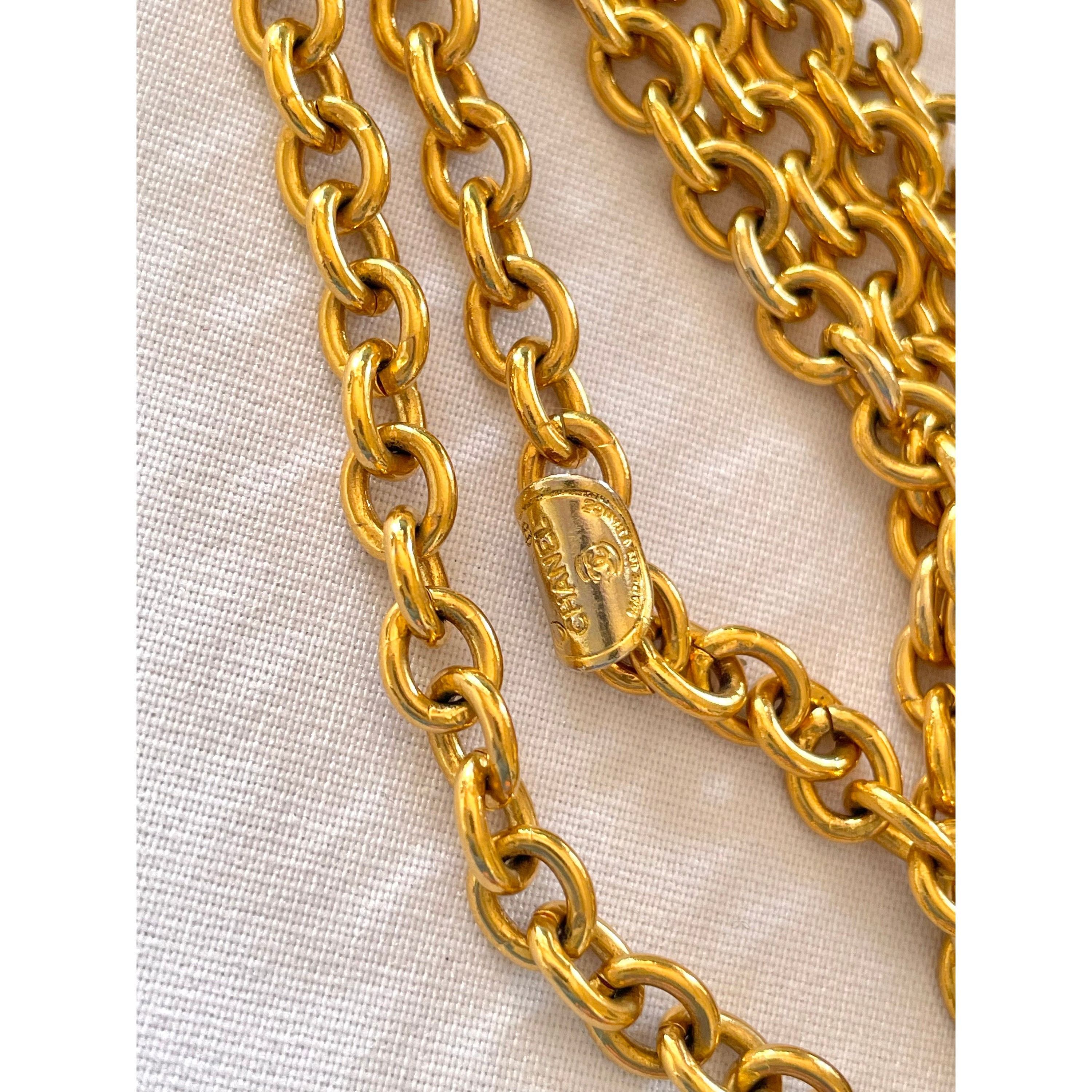 Chanel Vintage CHANEL golden triple chain necklace with bag top Size ONE SIZE - 6 Thumbnail
