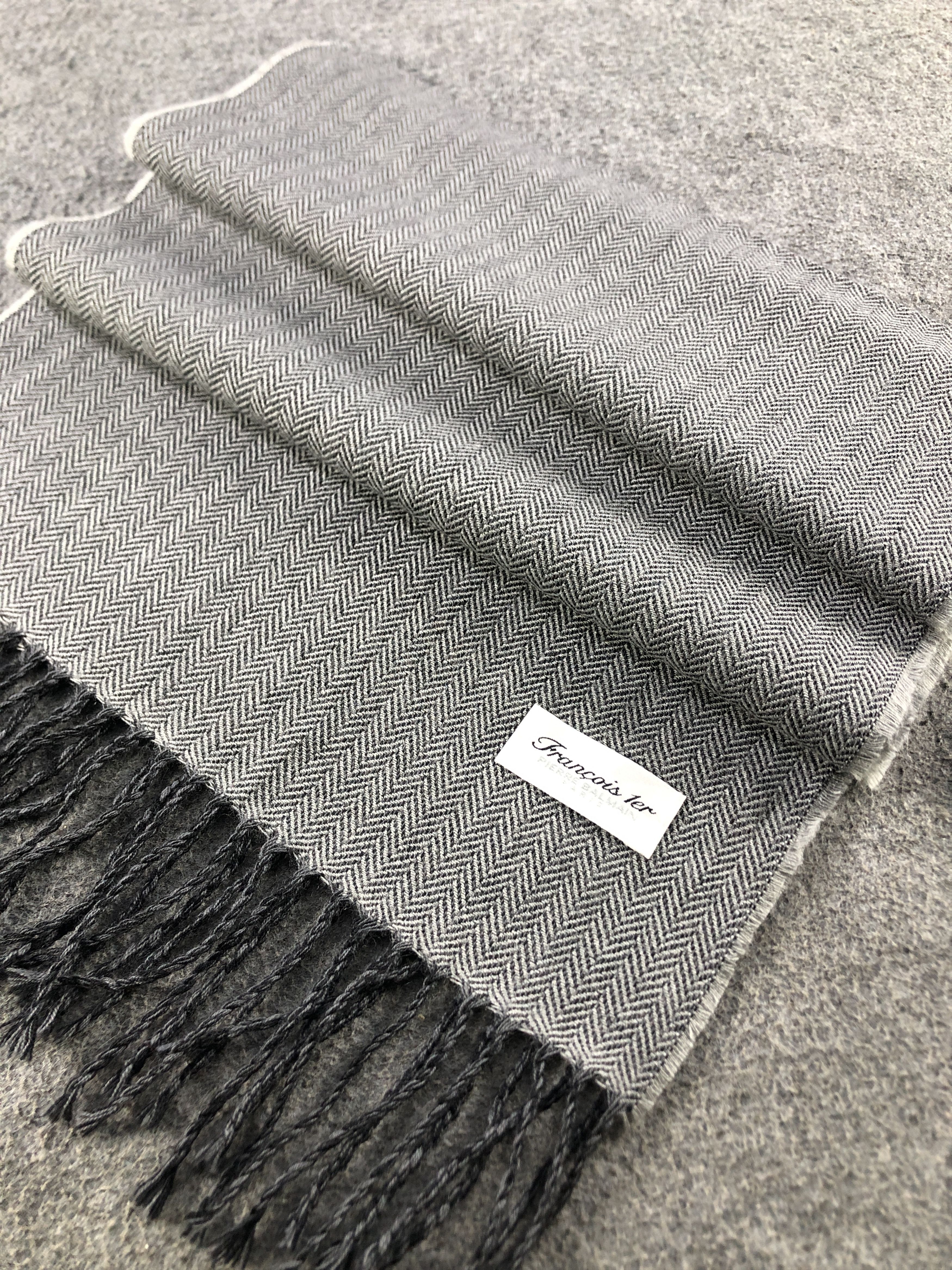 Pierre Balmain Pierre Balmain Scarf / Muffler / Neckwear P751 Size ONE SIZE - 3 Thumbnail
