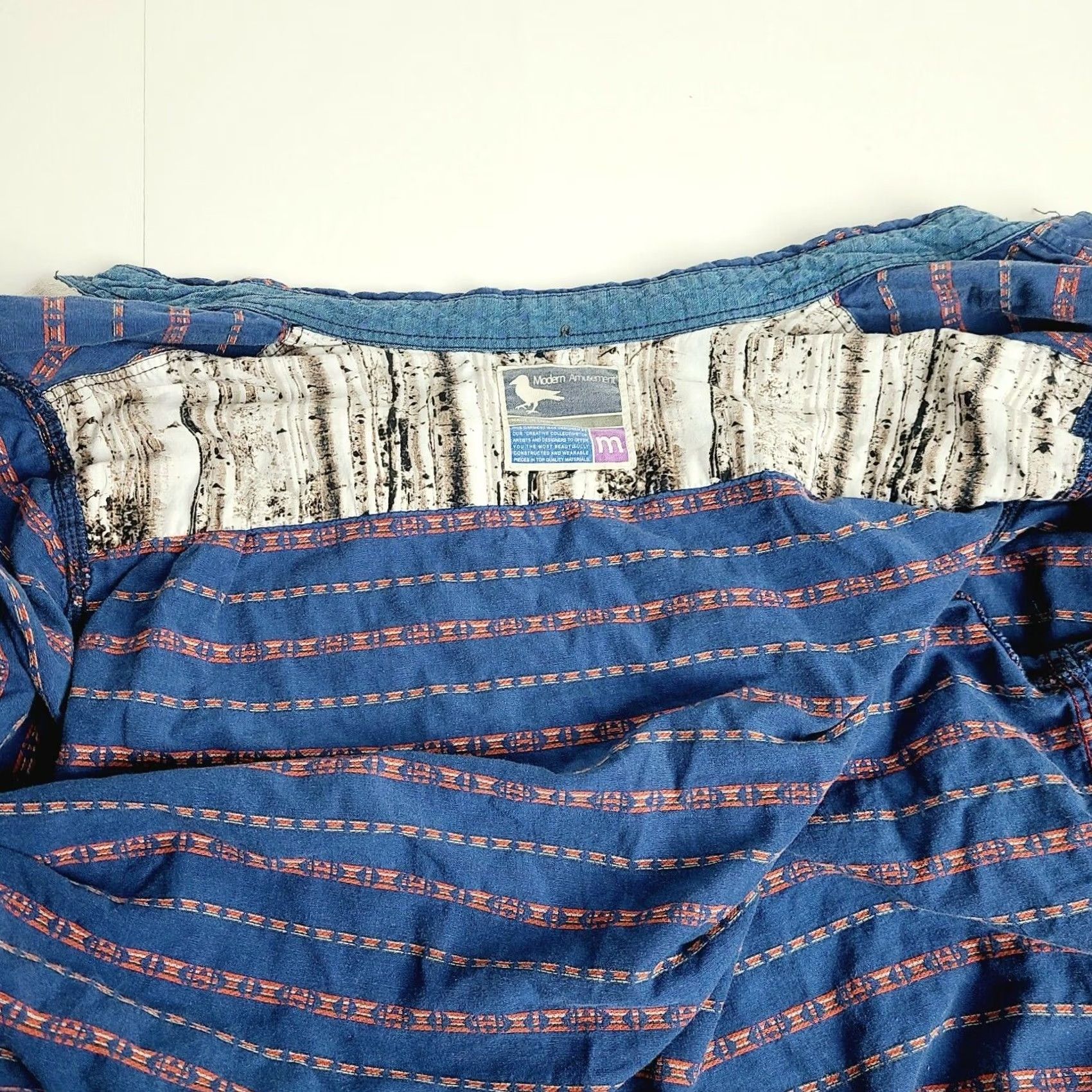 Vintage VINTAGE Modern Amusement Button-Down Shirt Teens M Aztec Blue Surfer Cotton Mens? Size US M / EU 48-50 / 2 - 7 Thumbnail