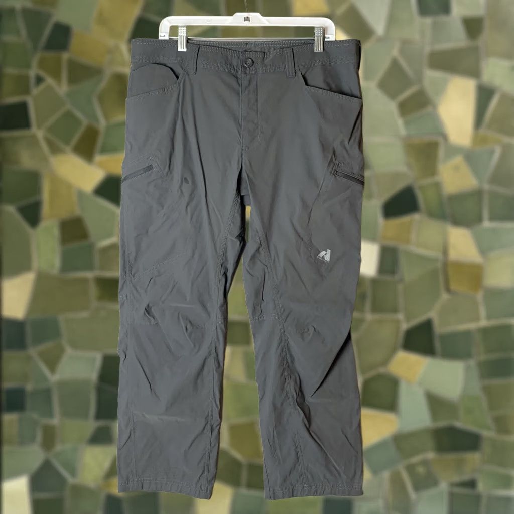 Eddie Bauer Eddie Bauer First Ascent Pants Mens 38x30 Gray Cargo Performance Hiking Size US 38 / EU 54 - 1 Thumbnail