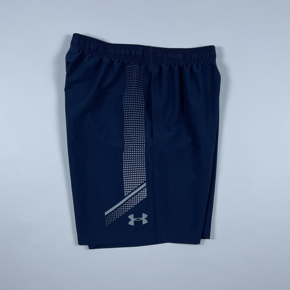 Under Armour Under Armour Athletic Shorts Size US 34 / EU 50 - 2 Thumbnail