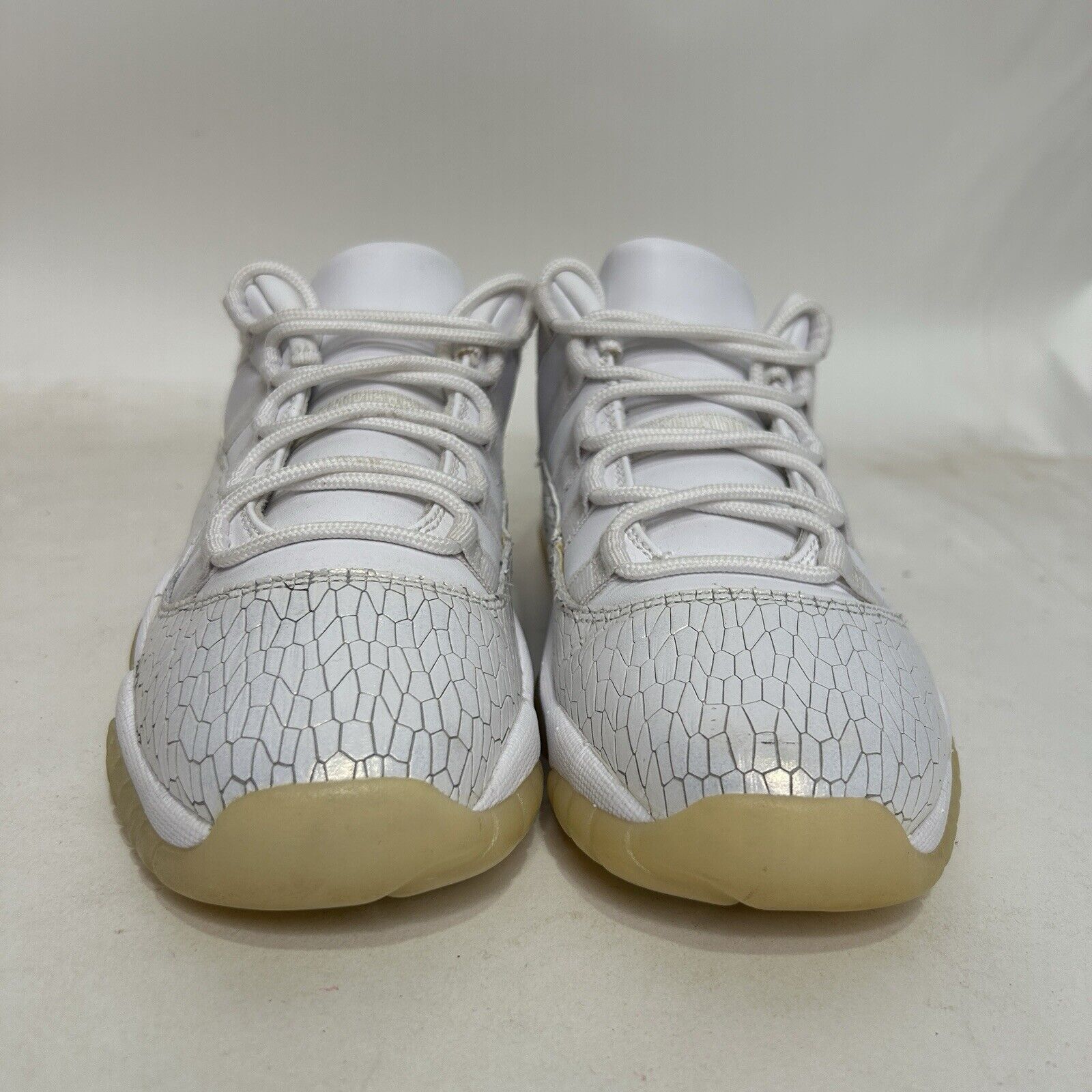 Jordan Brand Nike Air Jordan 11 Retro Low Premium GS “Frost White” 2024 Size US 6.5 / IT 36.5 - 2 Thumbnail