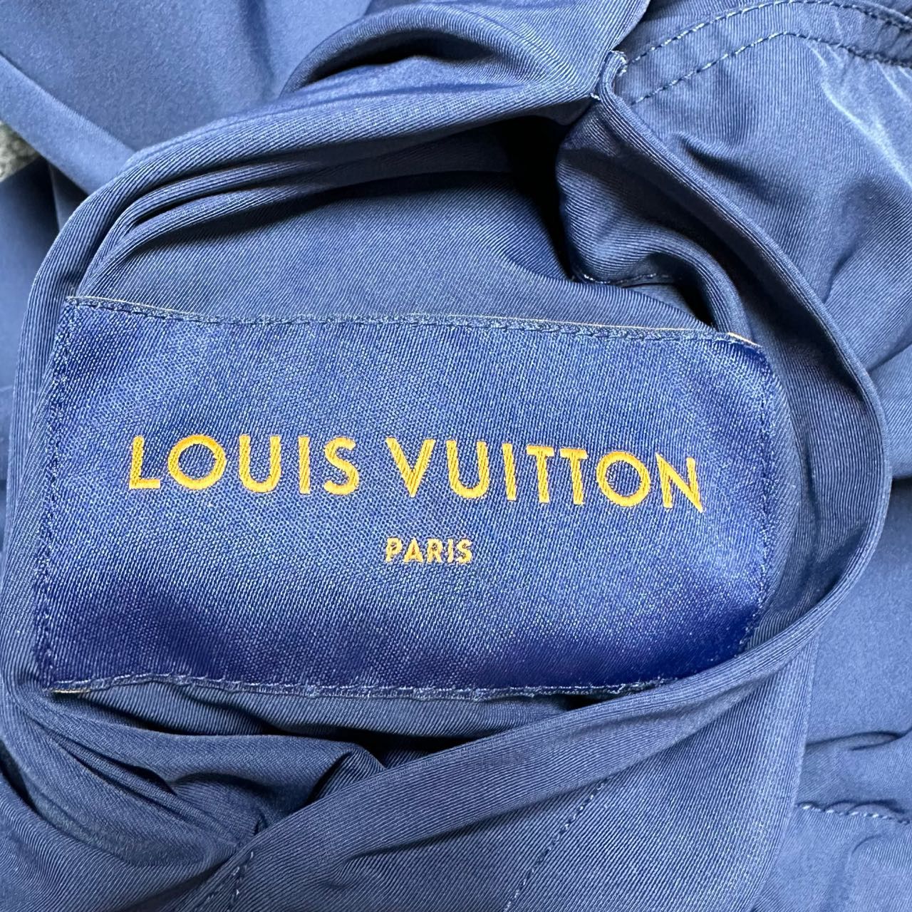 Louis Vuitton LOUIS VUITTON LV full print presbyopic pin reversible jacke Size US L / EU 52-54 / 3 - 5 Thumbnail
