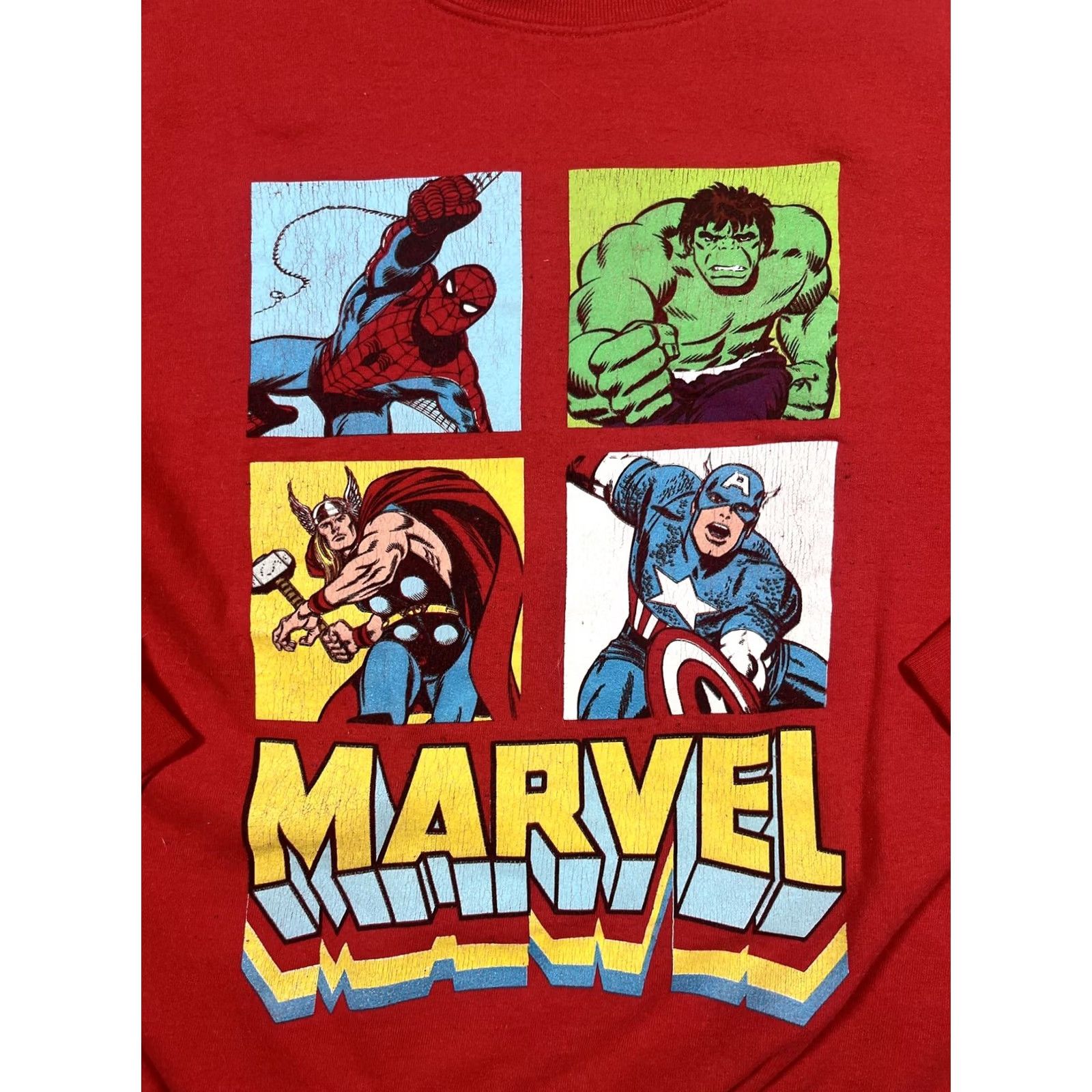 Vintage VINTAGE Marvel Sweatshirt Mens Large Red Crewneck Spider Man Hulk Thor Captain America Size US L / EU 52-54 / 3 - 4 Thumbnail