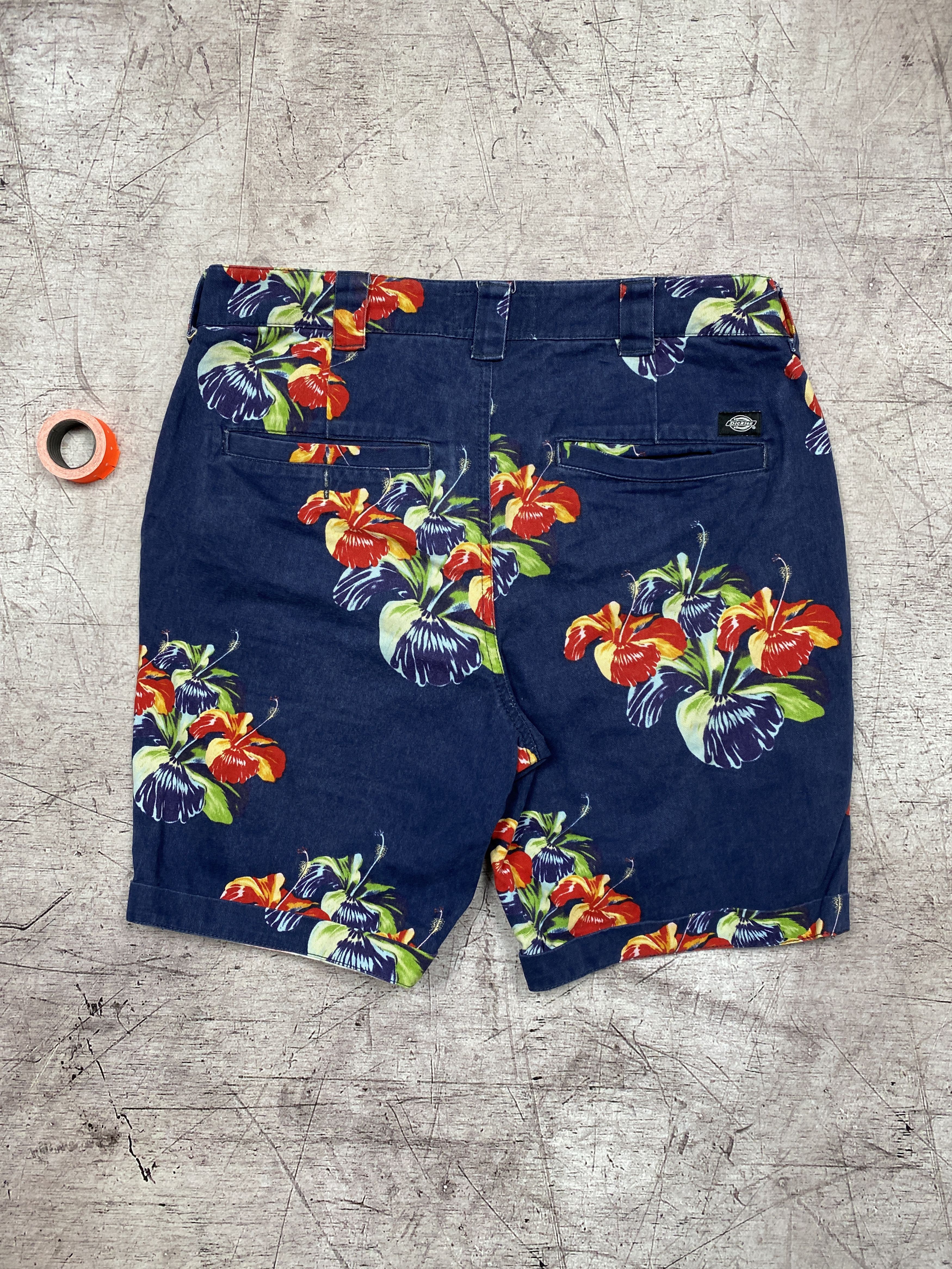 Dickies × Vintage Dickies Vintage Mens Floral Printed Shorts Size US 31 - 6 Thumbnail