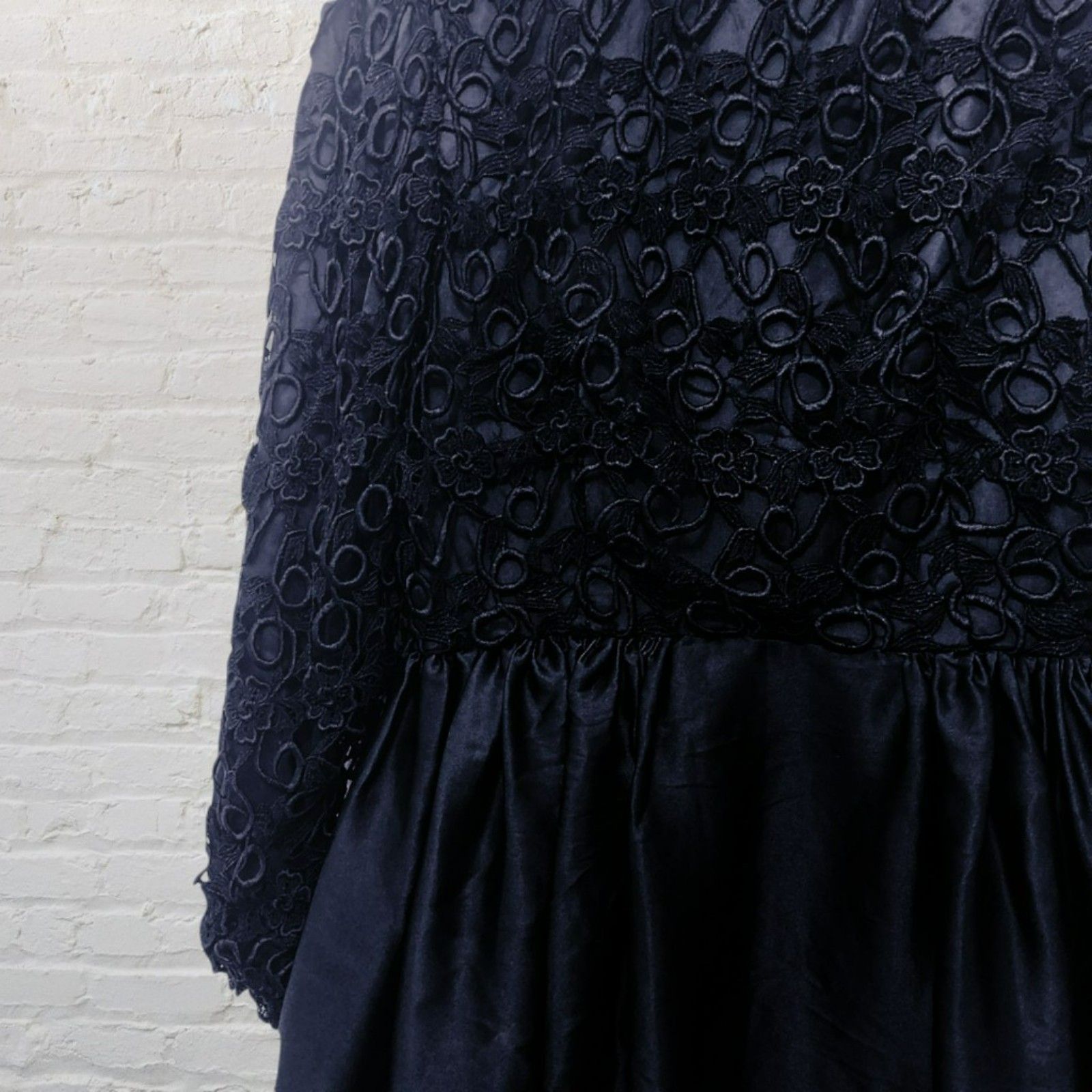 Other RARE Vintage 70s Richilene Silk Cocktail Dress - Size 4 Size S / US 4 / IT 40 - 12 Thumbnail
