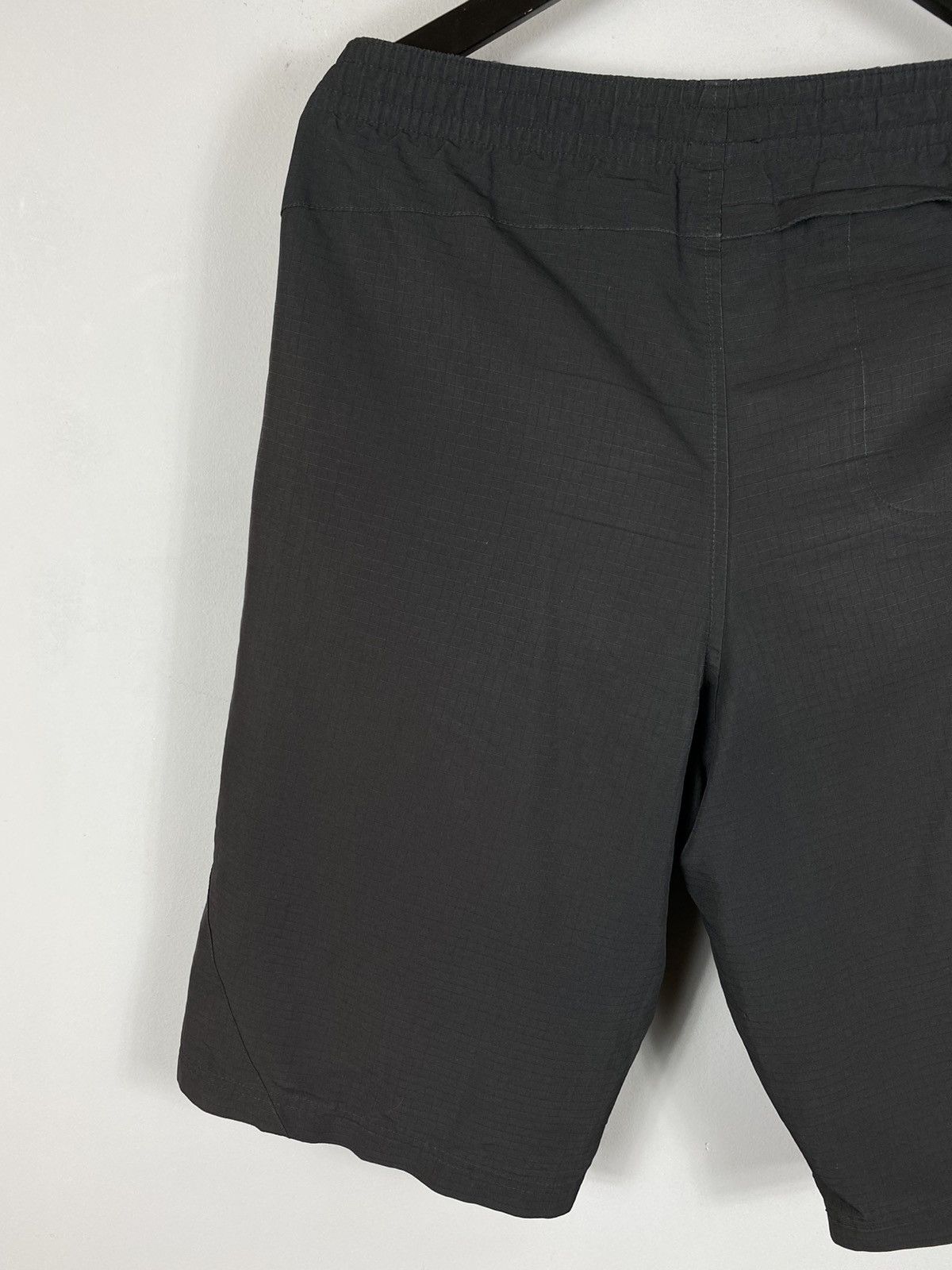 Nike × Vintage 90s Vintage Nike Mini Swoosh Shorts Mens M y2k Size US 32 / EU 48 - 11 Thumbnail
