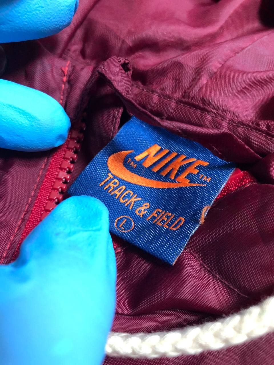 Nike Zip Red Jacket Y2K Vintage Nike Logo Streetwear Size US L / EU 52-54 / 3 - 2 Thumbnail