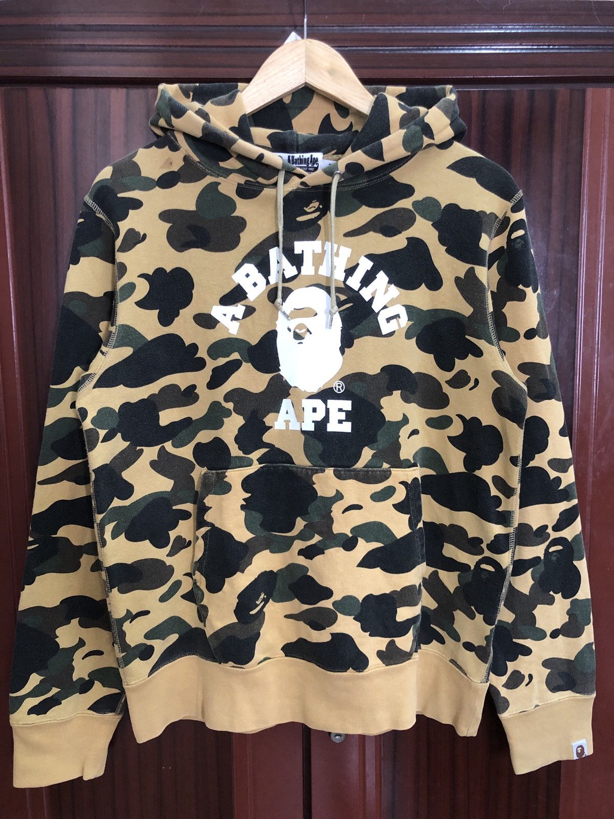 Bape 1st Camo College Pullover Hoodie Size US M / EU 48-50 / 2 - 1 Thumbnail