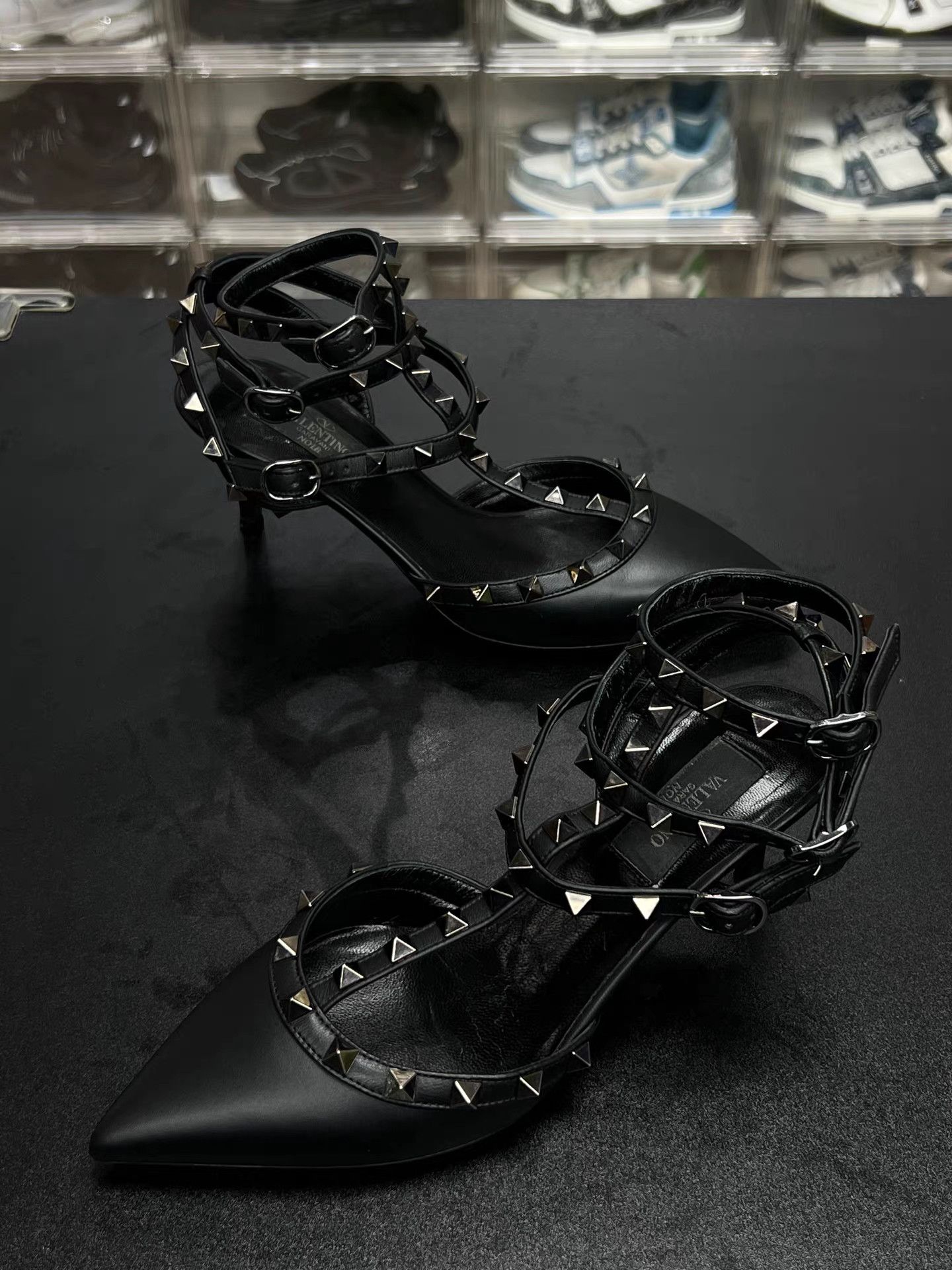 Valentino Valentino Garavani Rockstud Heels K15 Size US 7 / IT 37 - 1 Thumbnail