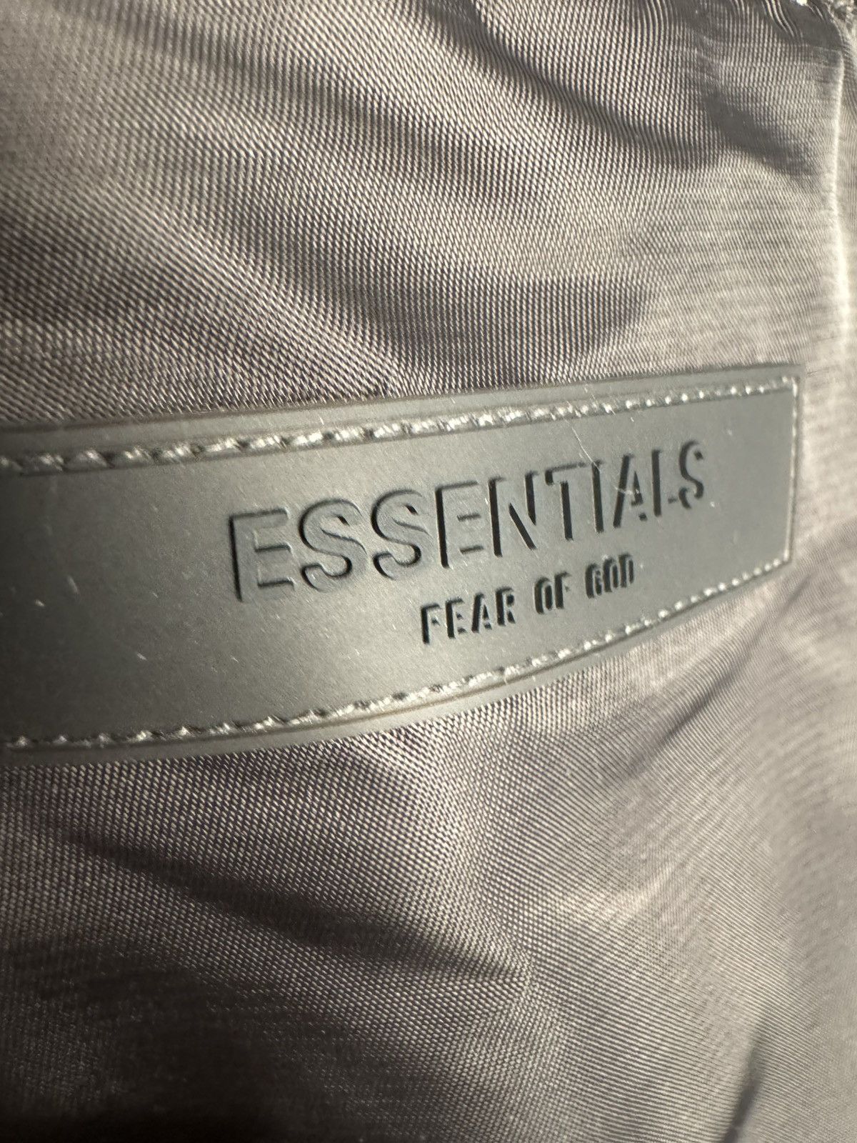 Fear of God Fear of God ESSENTIALS Nylon 1/4 Zip Size US XL / EU 56 / 4 - 16 Thumbnail