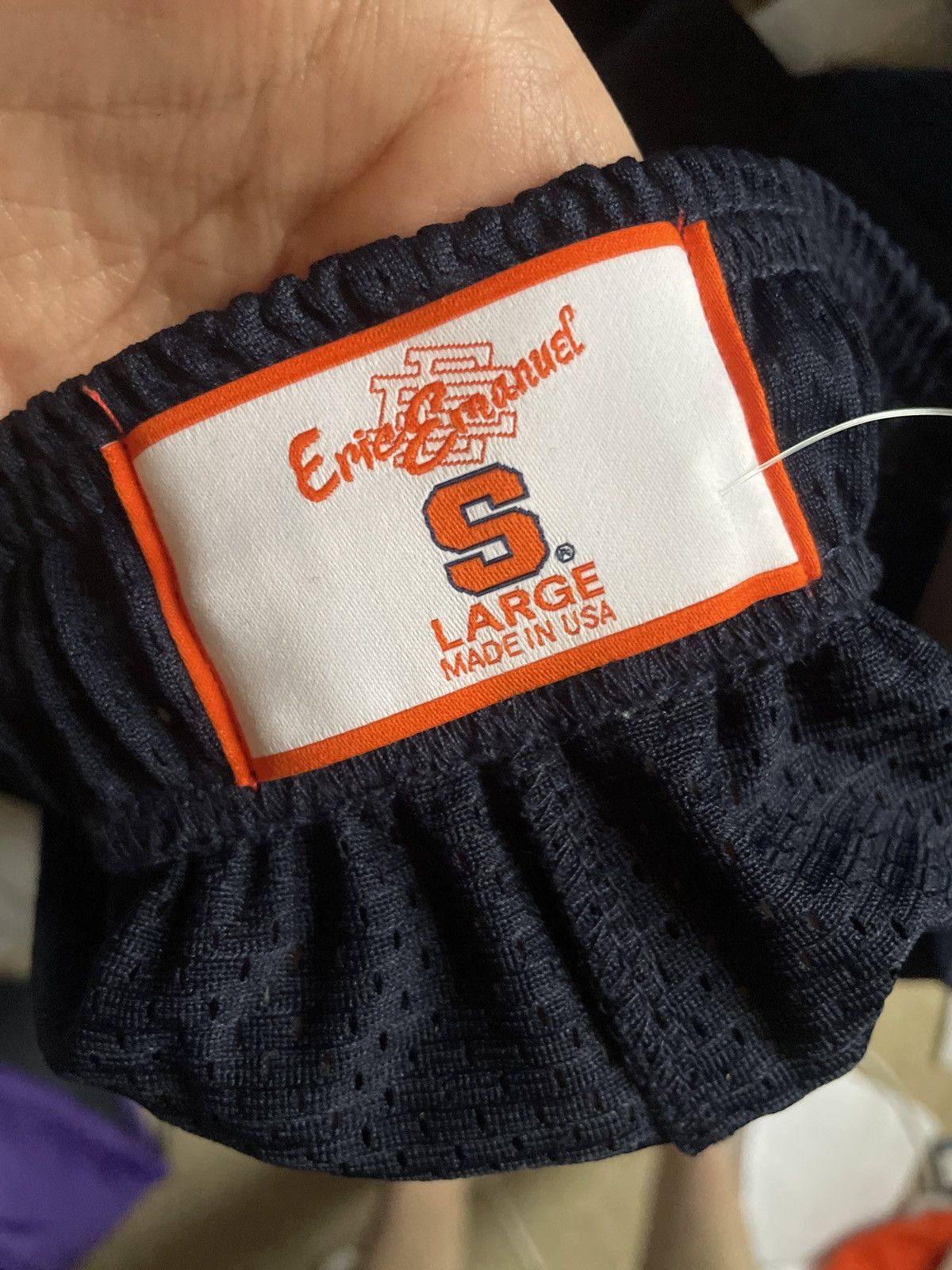 Eric Emanuel Eric Emanuel Syracuse shorts size large brand new sold out Size US 34 / EU 50 - 7 Thumbnail