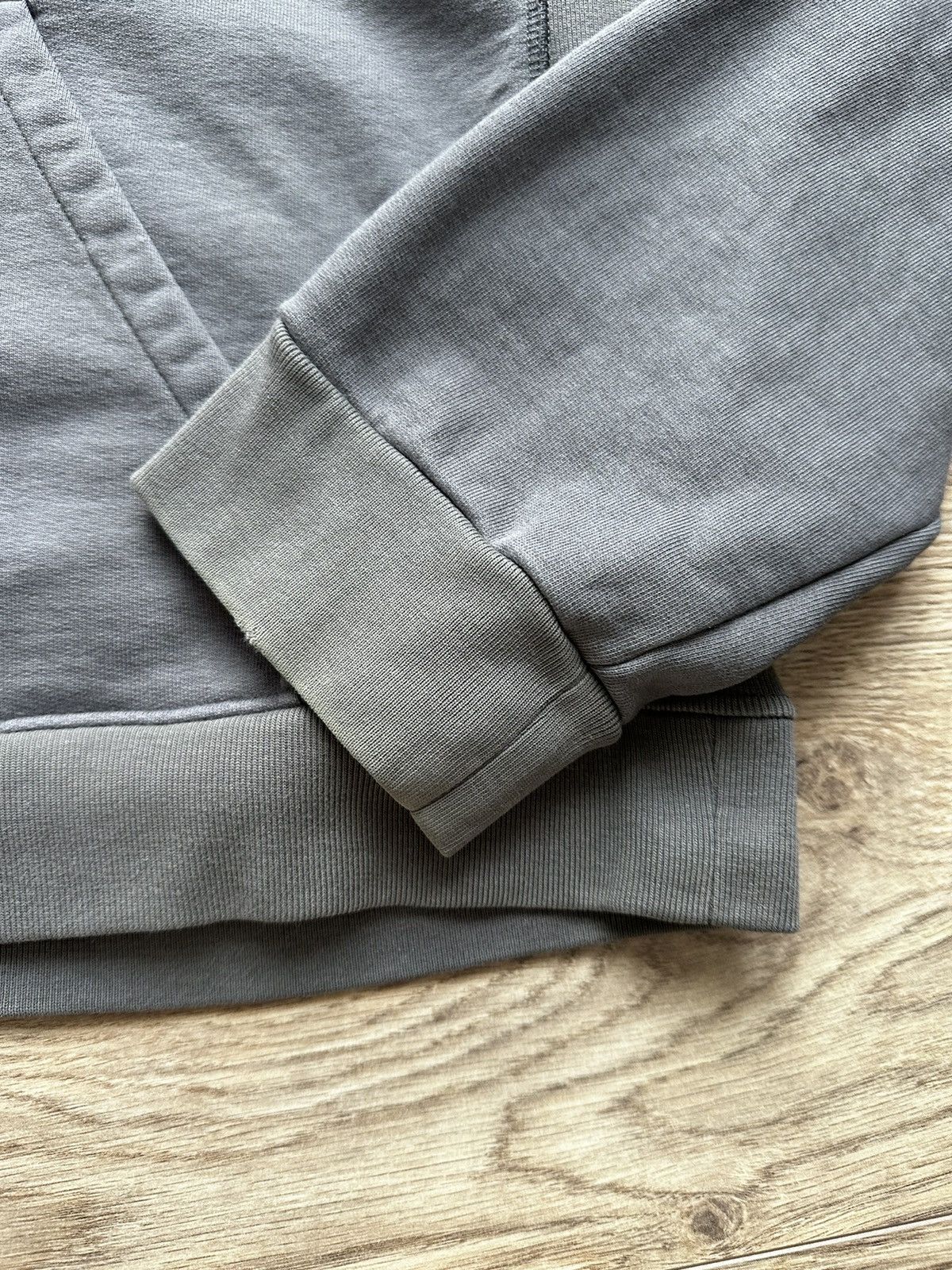Prada Prada red tab Linea rossa faded grey hoodie Size US XL / EU 56 / 4 - 9 Thumbnail