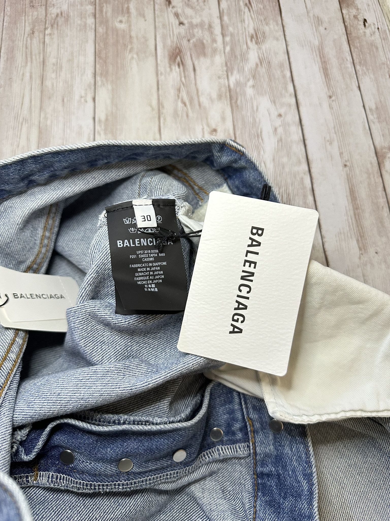 Balenciaga SS18 80'S Dirt Denim Size US 30 / EU 46 - 7 Thumbnail