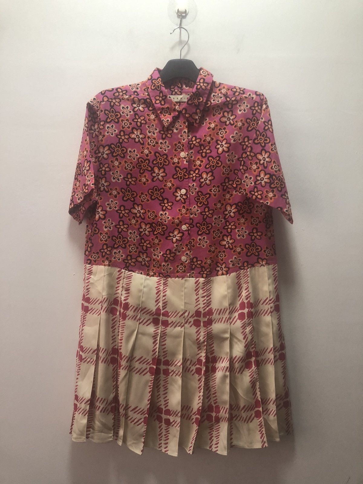 SS22 UNIQLO X MARNI Open Collar Pleated Dress Linen