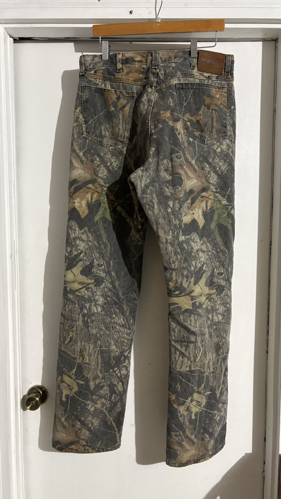 Wrangler Wrangler Green camo cotton straight leg pants Size US 38 / EU 54 - 2 Thumbnail