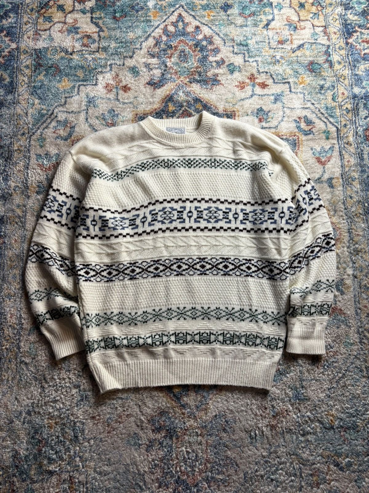 Vintage Vintage Great Canadian Rugged Wear Striped Abstract Sweater Size US XL / EU 56 / 4 - 1 Thumbnail