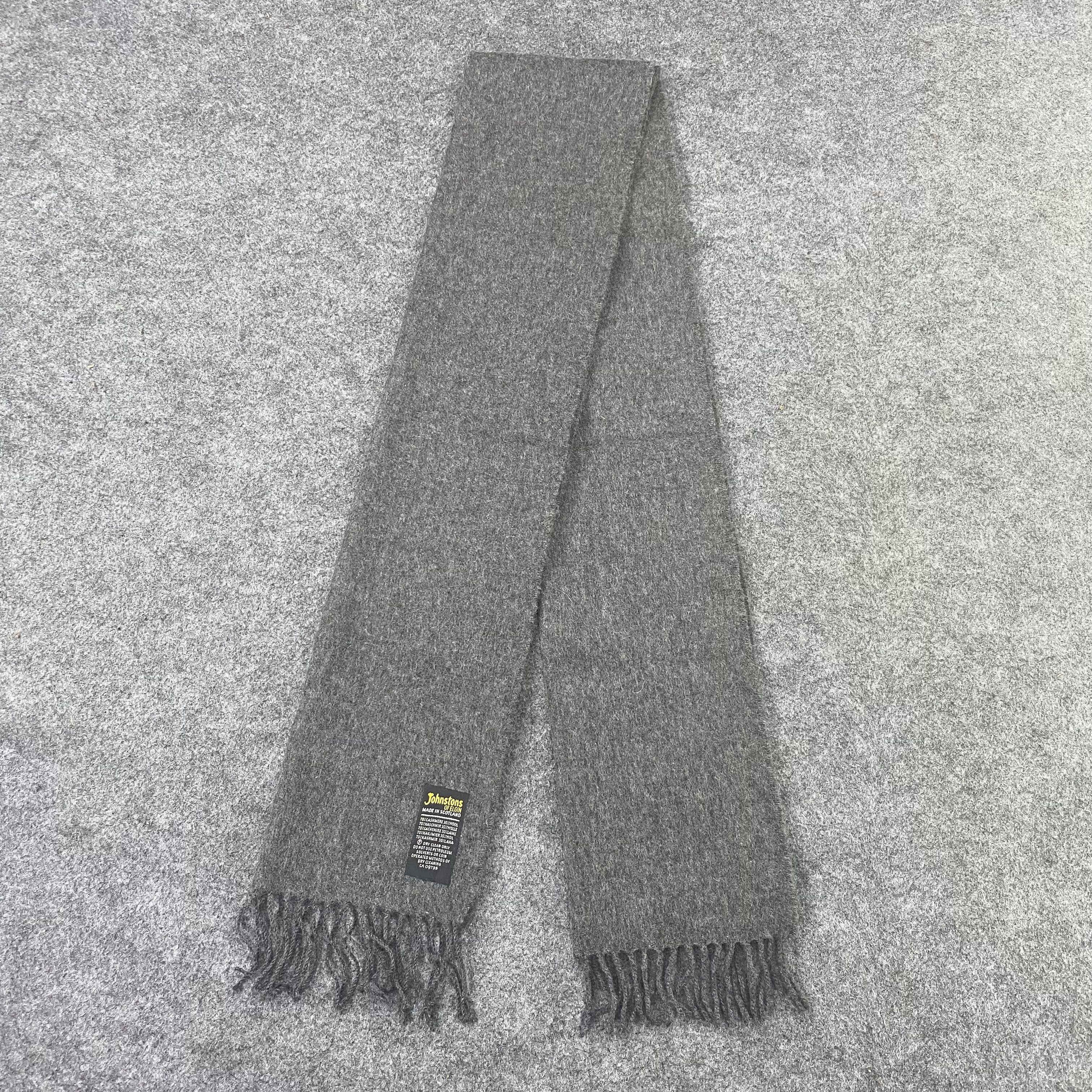 Johnstons Of Elgin Johnstons Of Elgin Scarf / Muffler / Neckwear -T1119 Size ONE SIZE - 4 Thumbnail