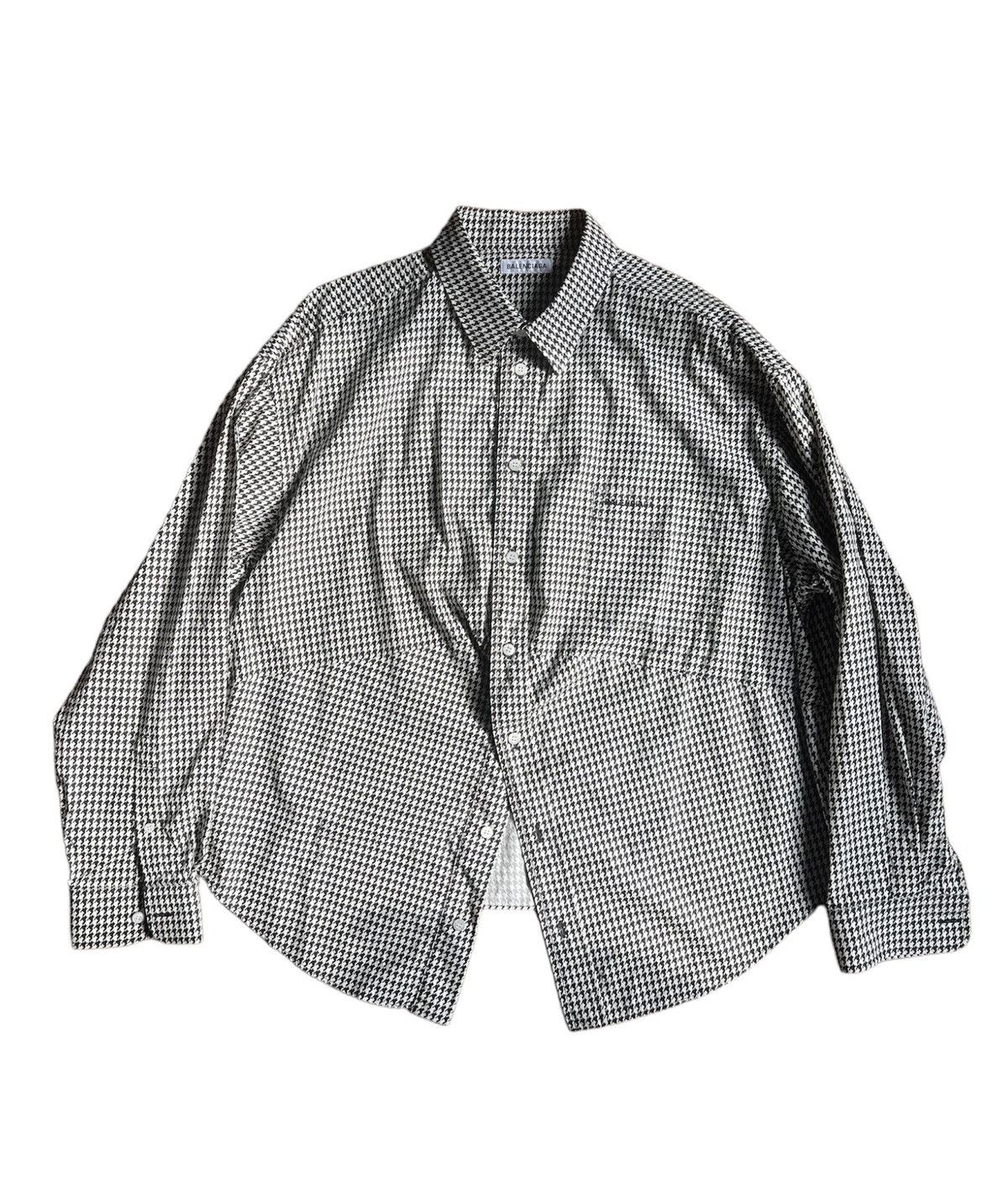 image of Balenciaga F/w20 Swing Checked Shirt in Black/White, Men's (Size Medium)